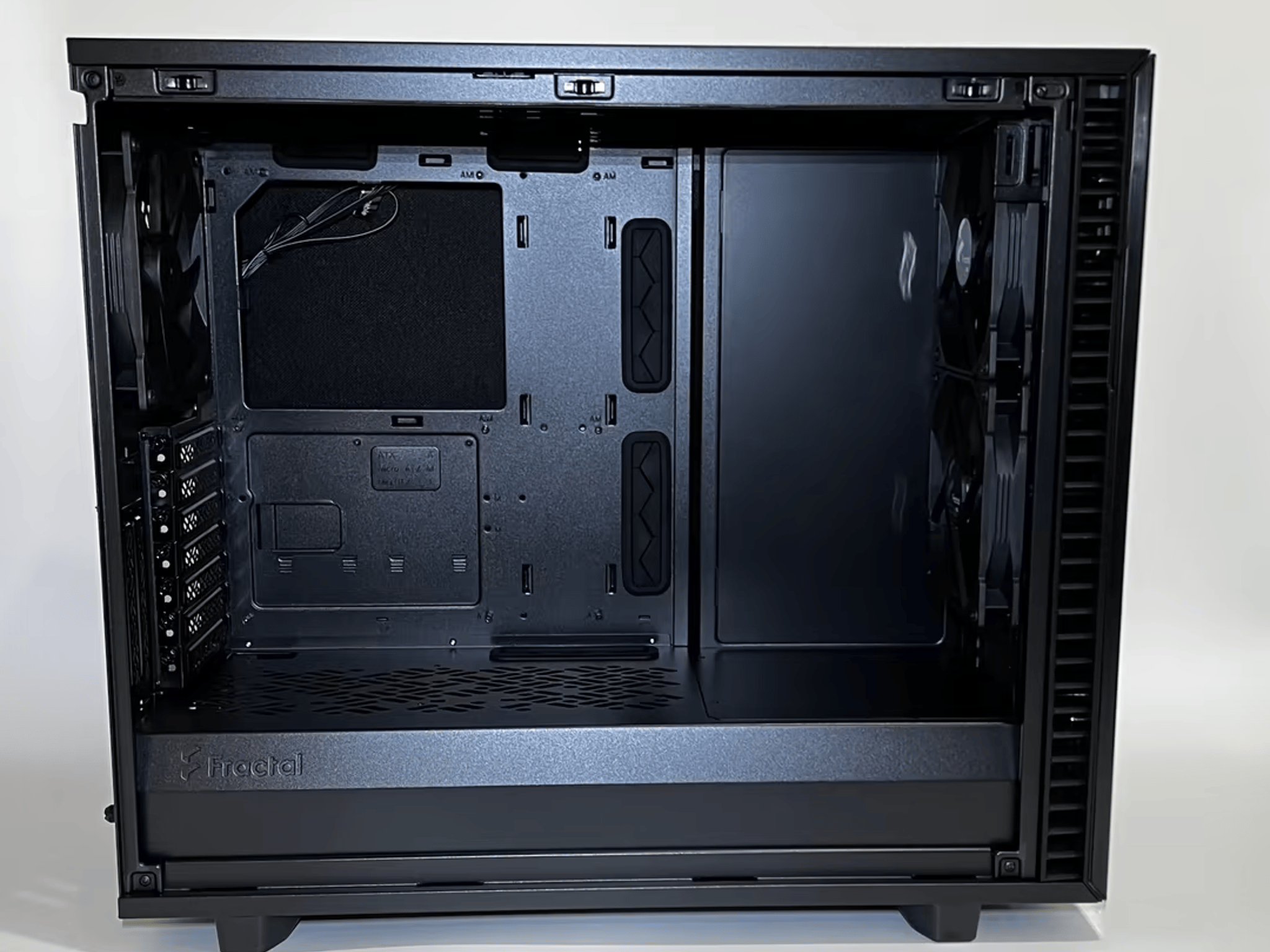 Fractal Design Define 7 Black Brushed Aluminum / Steel E-ATX Silent Modular Mid Tower Computer Case