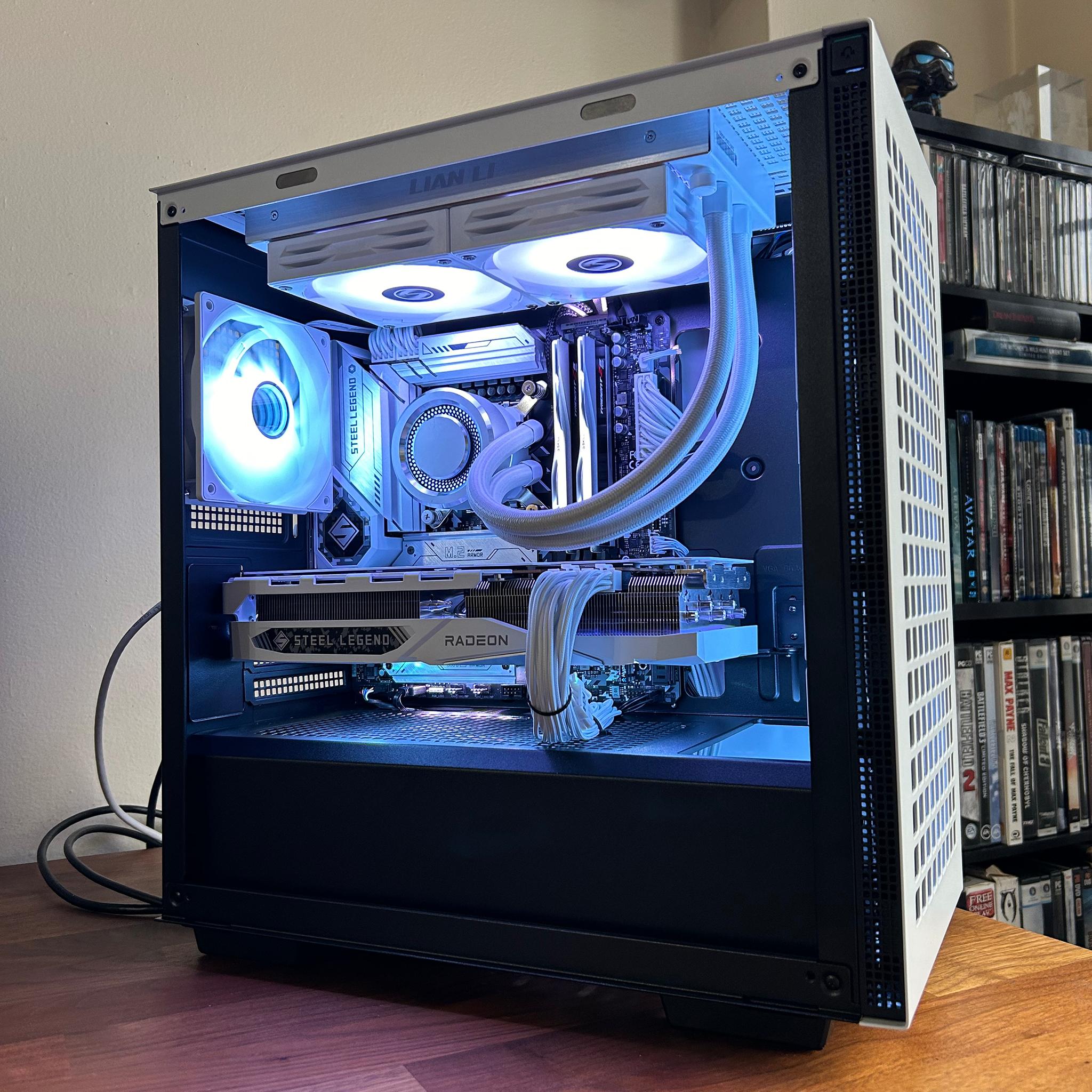 **WEEKEND SALE** RX 7800XT | Intel Core i7 12700KF | 32GB DDR5 | The Mini Legend XT