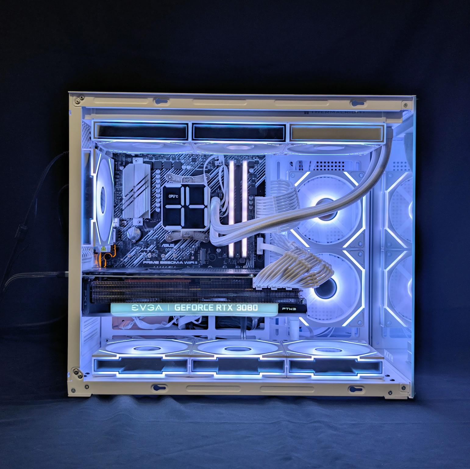 White Gaming PC | RTX 3080, R7 5800X, 32GB RAM, 1TB SSD