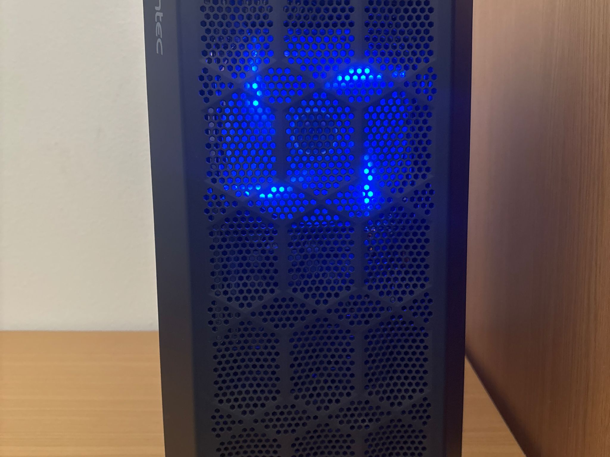 ($25 OFF) 2060 SUPER | Ryzen 7 | 32GB RAM | NVMe