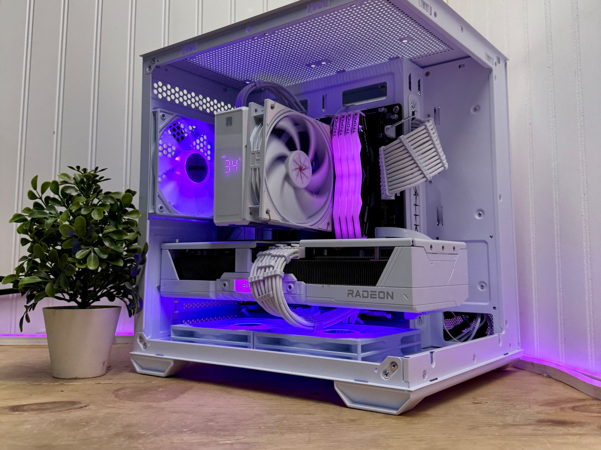 SALE Game Slayer WV1 8700g/32gDDR5/9070/1Tb nvme/650watt