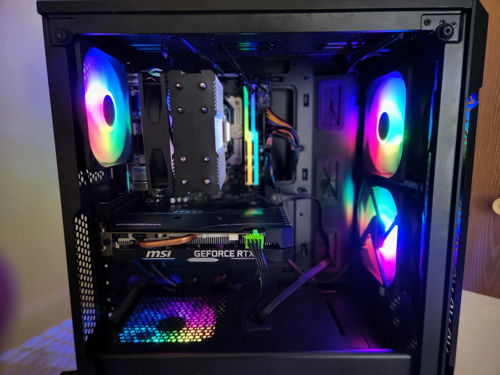 Gaming PC | i7 - 9700k | RTX 2060 | 16 GB RAM
