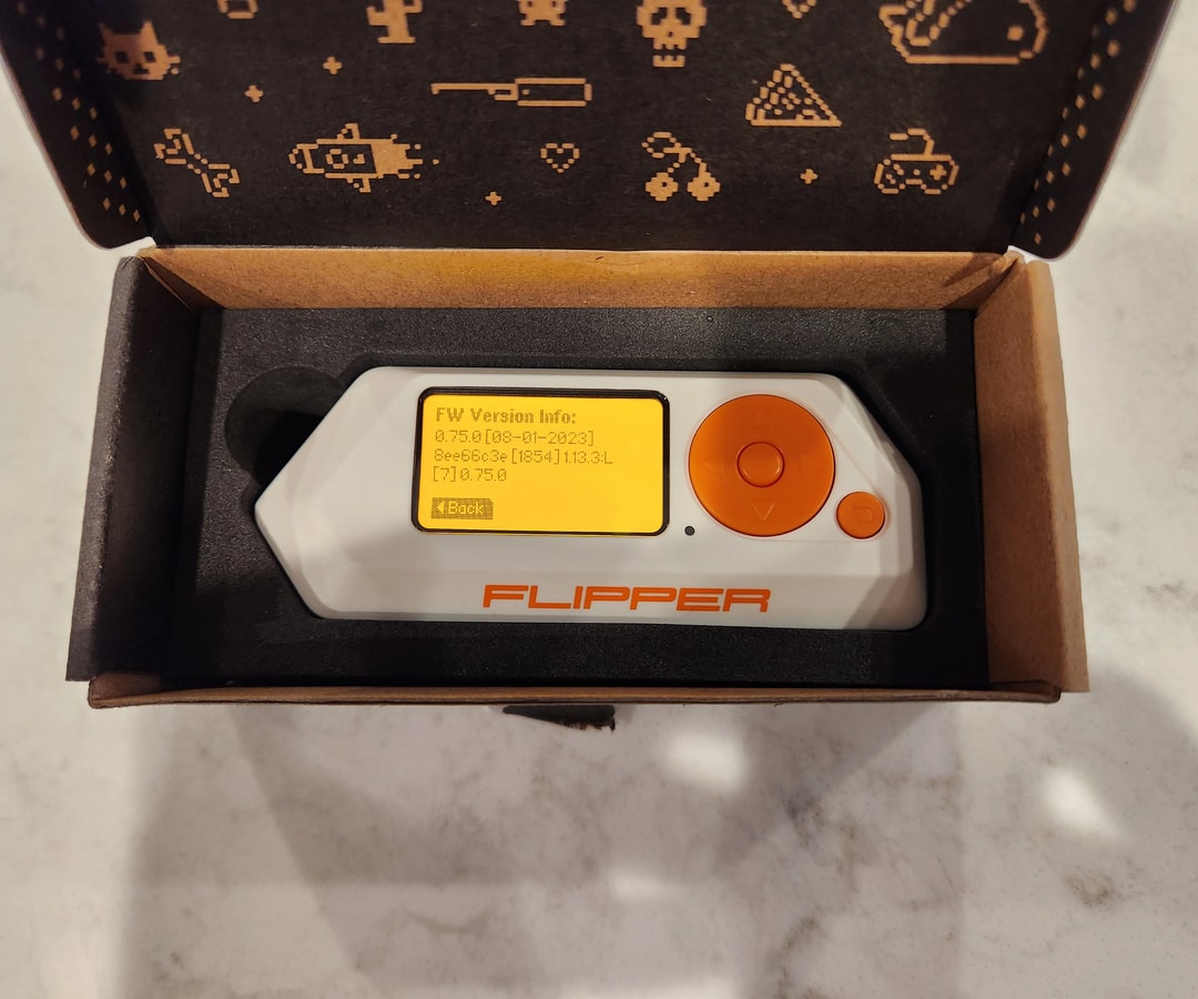 Flipper Zero - Lightly Used | Jawa