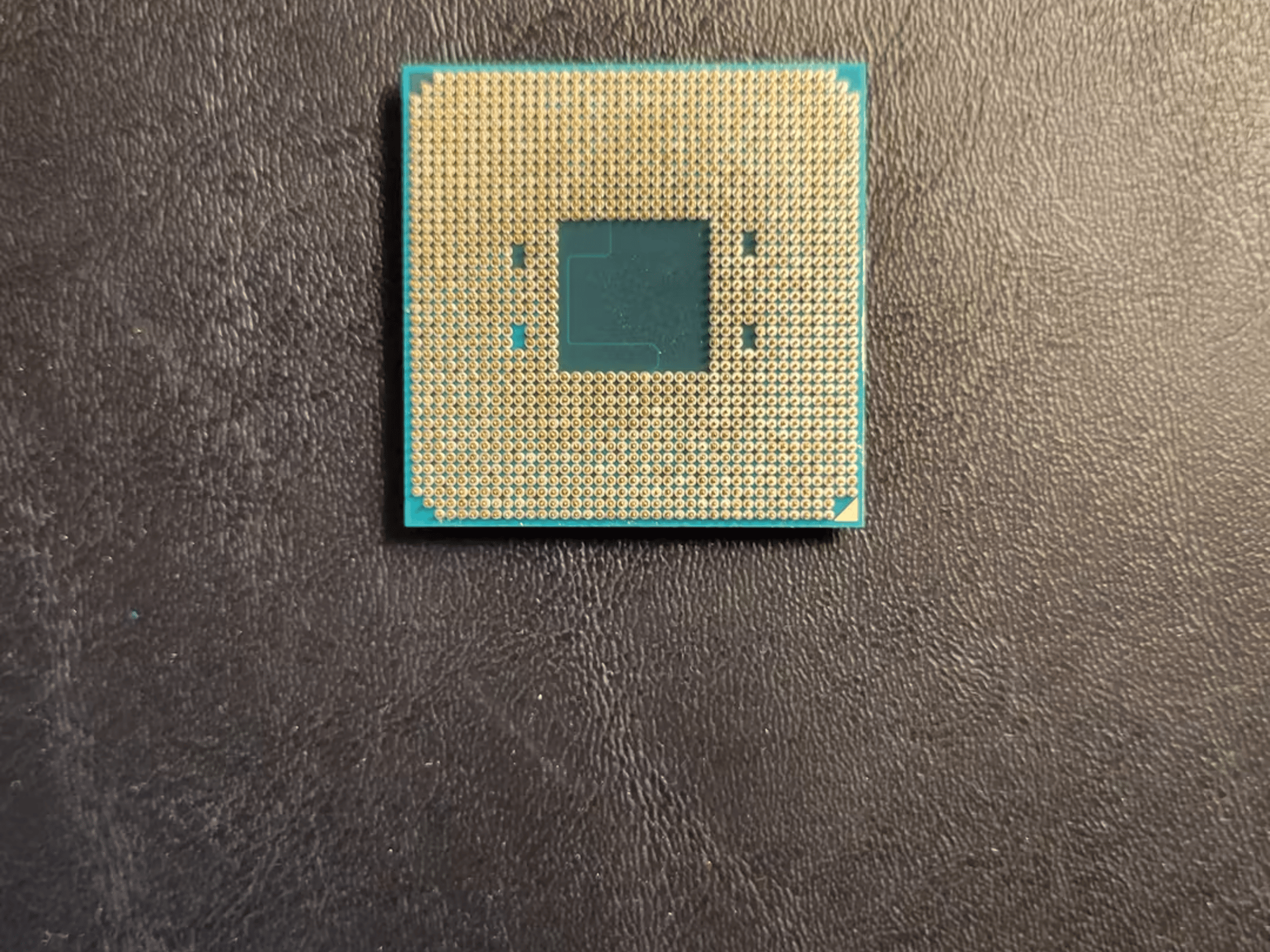 AMD Athlon 200GE AM4 APU 2C/4t 3.2 GHz