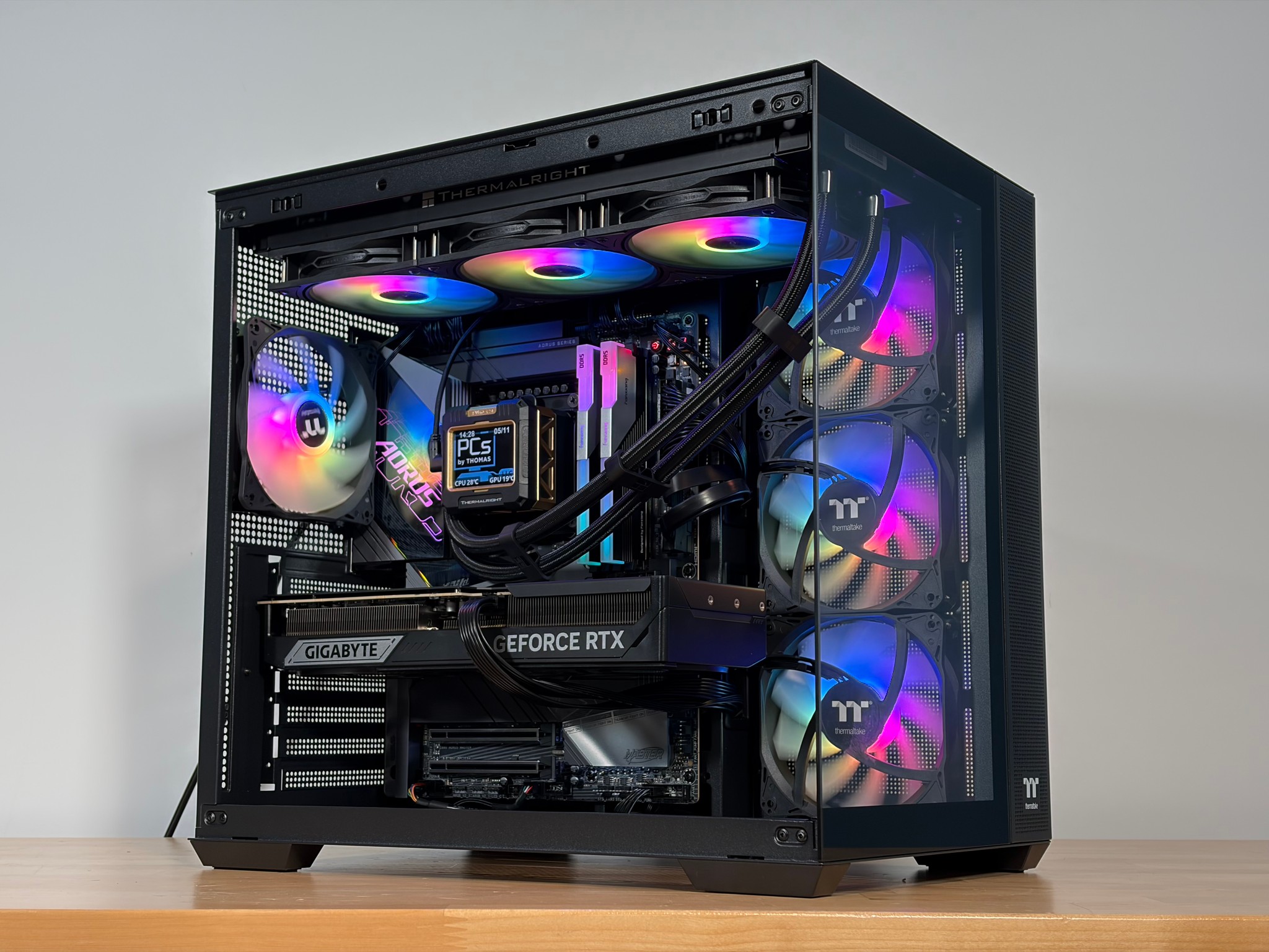 RTX 5080 Intel Core Ultra 7 270k Plus 48gb DDR5 Gaming PC