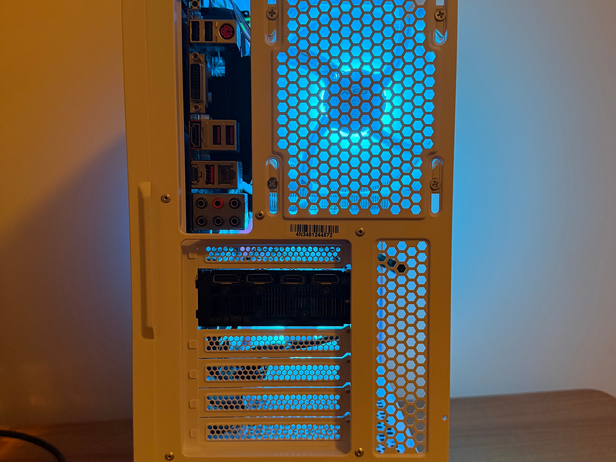 White Gaming PC RTX 3060ti | Ryzen 5 | RGB | Ready to Play