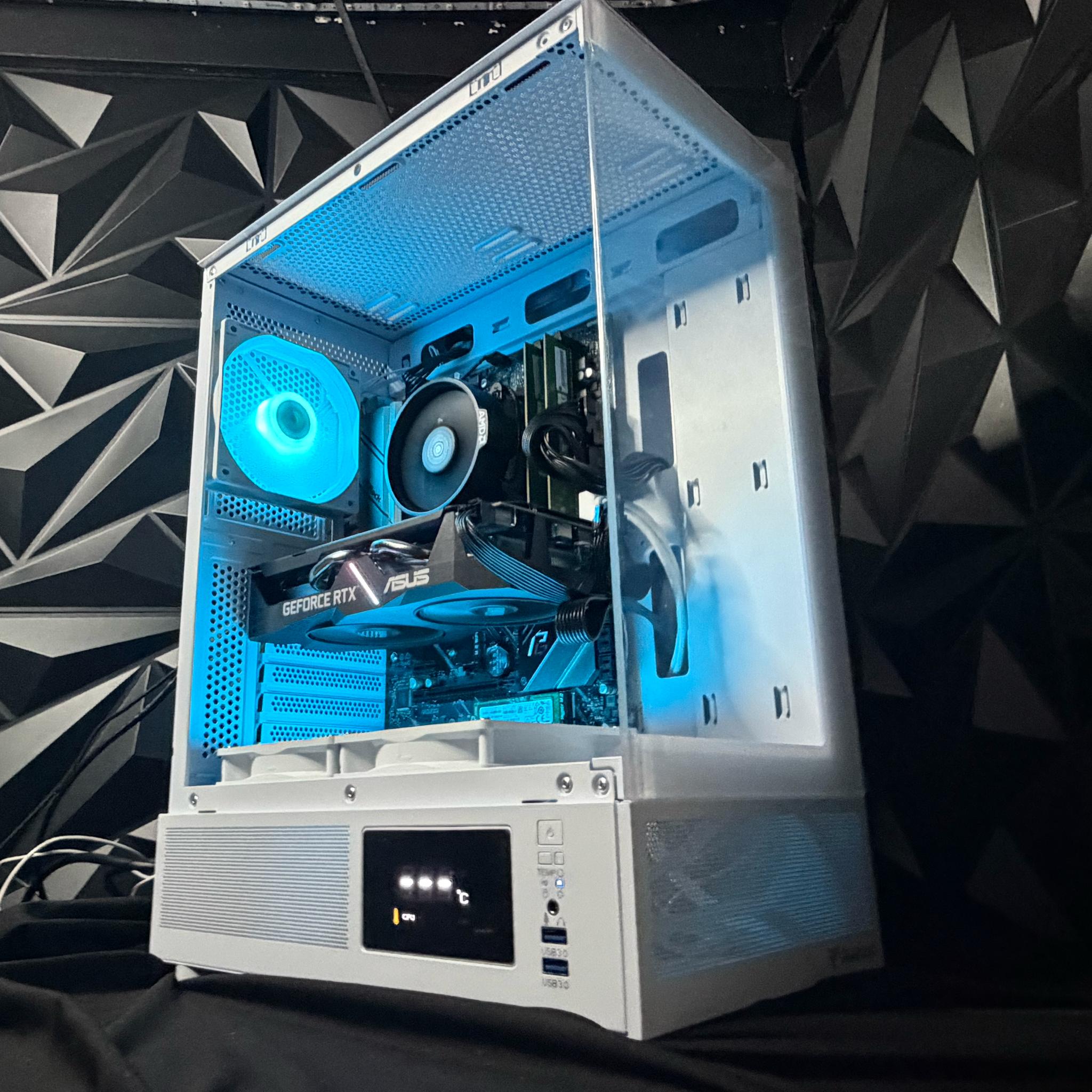 🧊💻 DIGI ICE 3660 💻🧊 Ryzen 5 3600| RTX 2060 6 GB| 750 GB  NVMe| 16 GB DDR4 | 650 W PSU