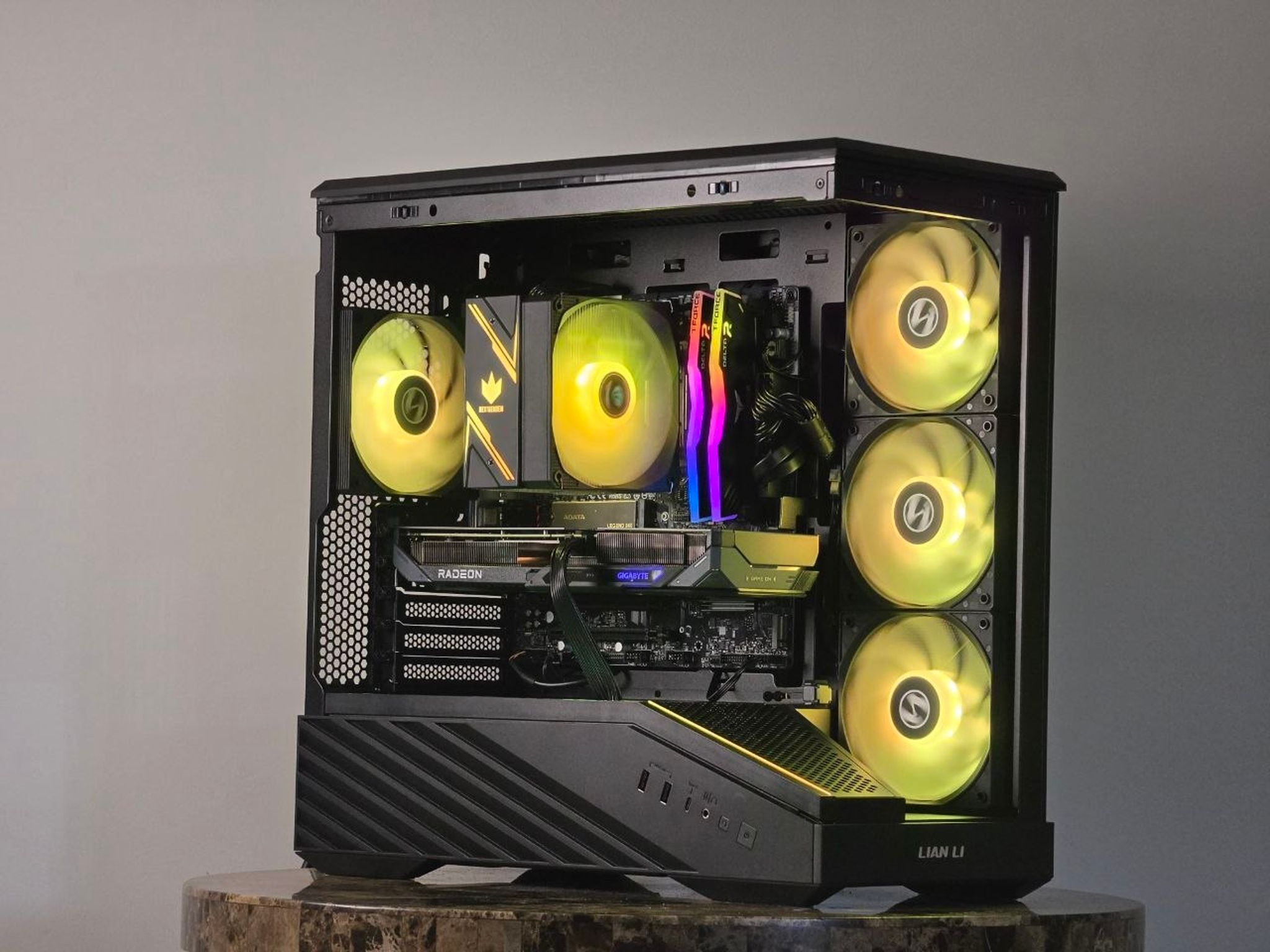 FREE SHIP 🖤🌈 Black RGB Gaming PC | RX 9060 XT 16 GB | AMD Ryzen 7 5700X | 1 TB NVME | 32 GB DDR4