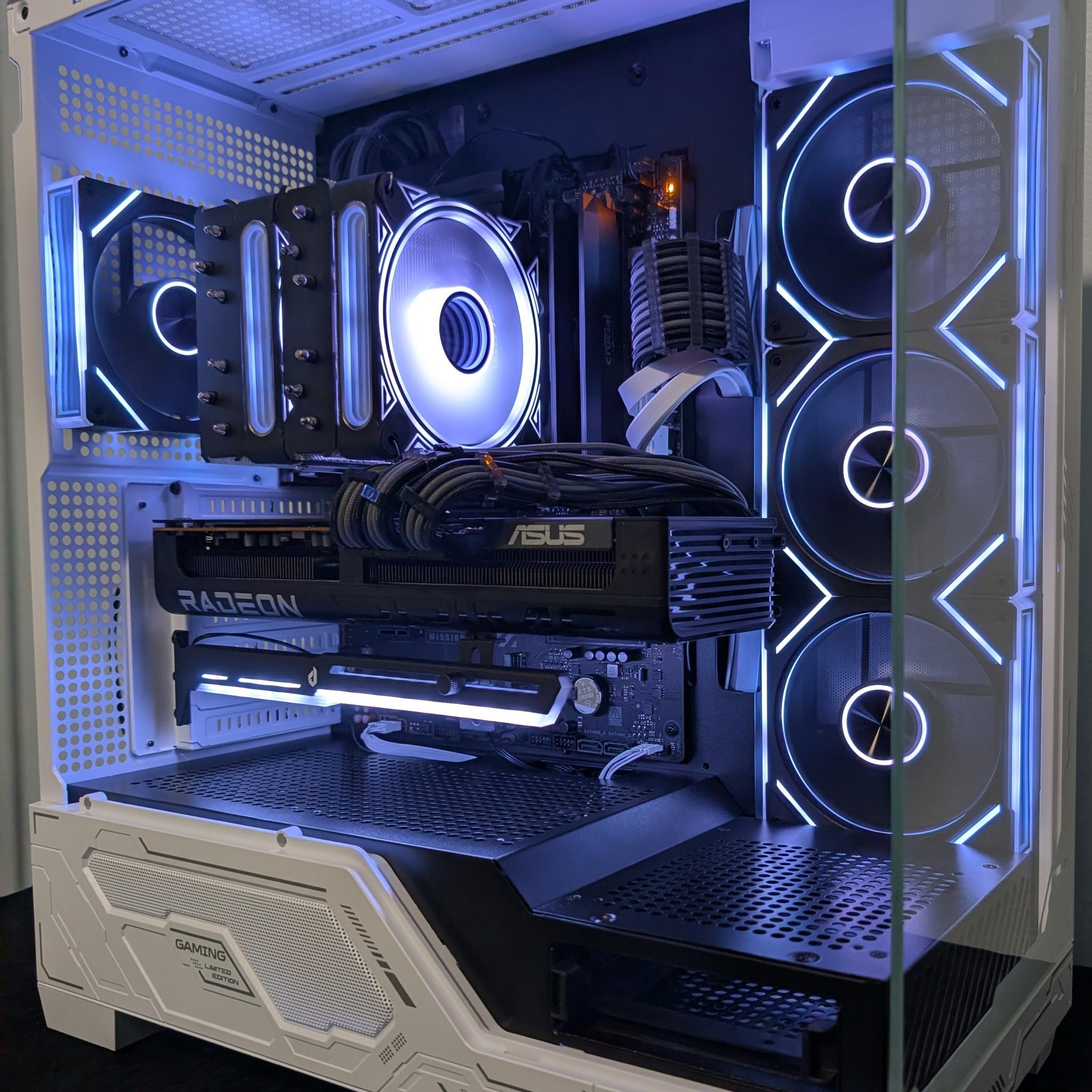 Ryzen 7 7800x3d-RX 9070 XT-32 GB DDR5 6000-1 TB NVME mostly new Gaming PC