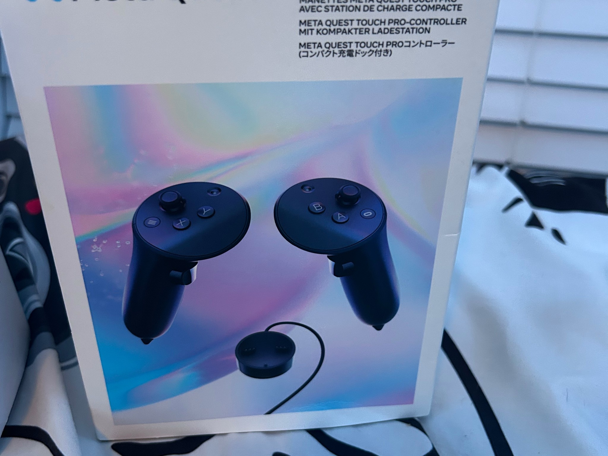 Meta quest 2 with Meta quest pro controllers and accesories