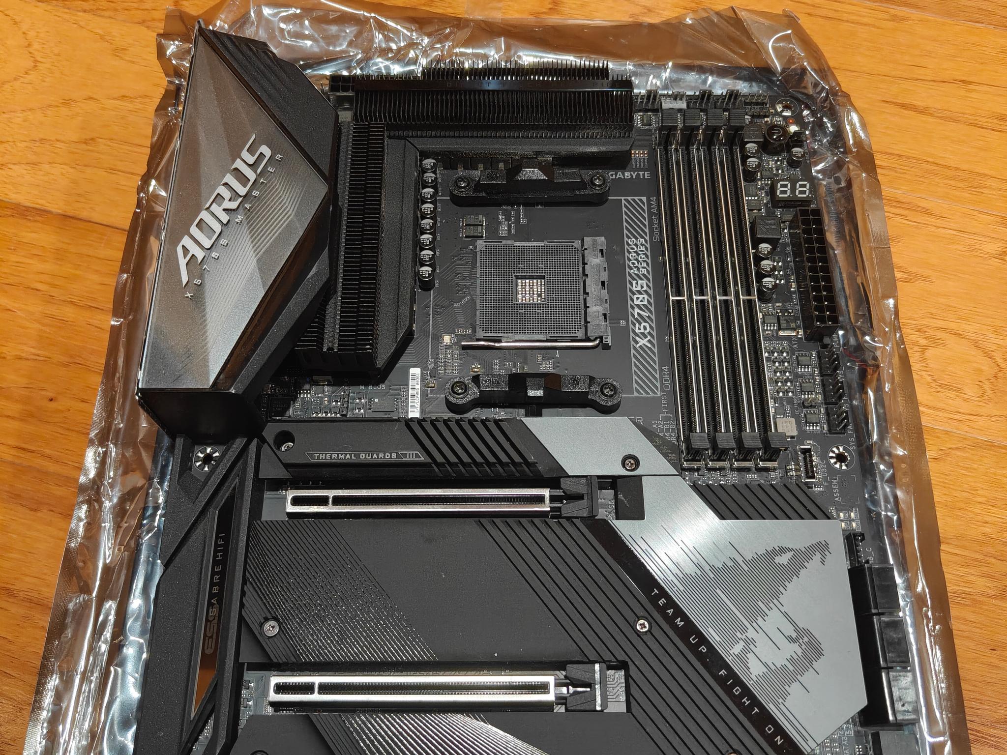 GIGABYTE X570S AORUS MASTER
