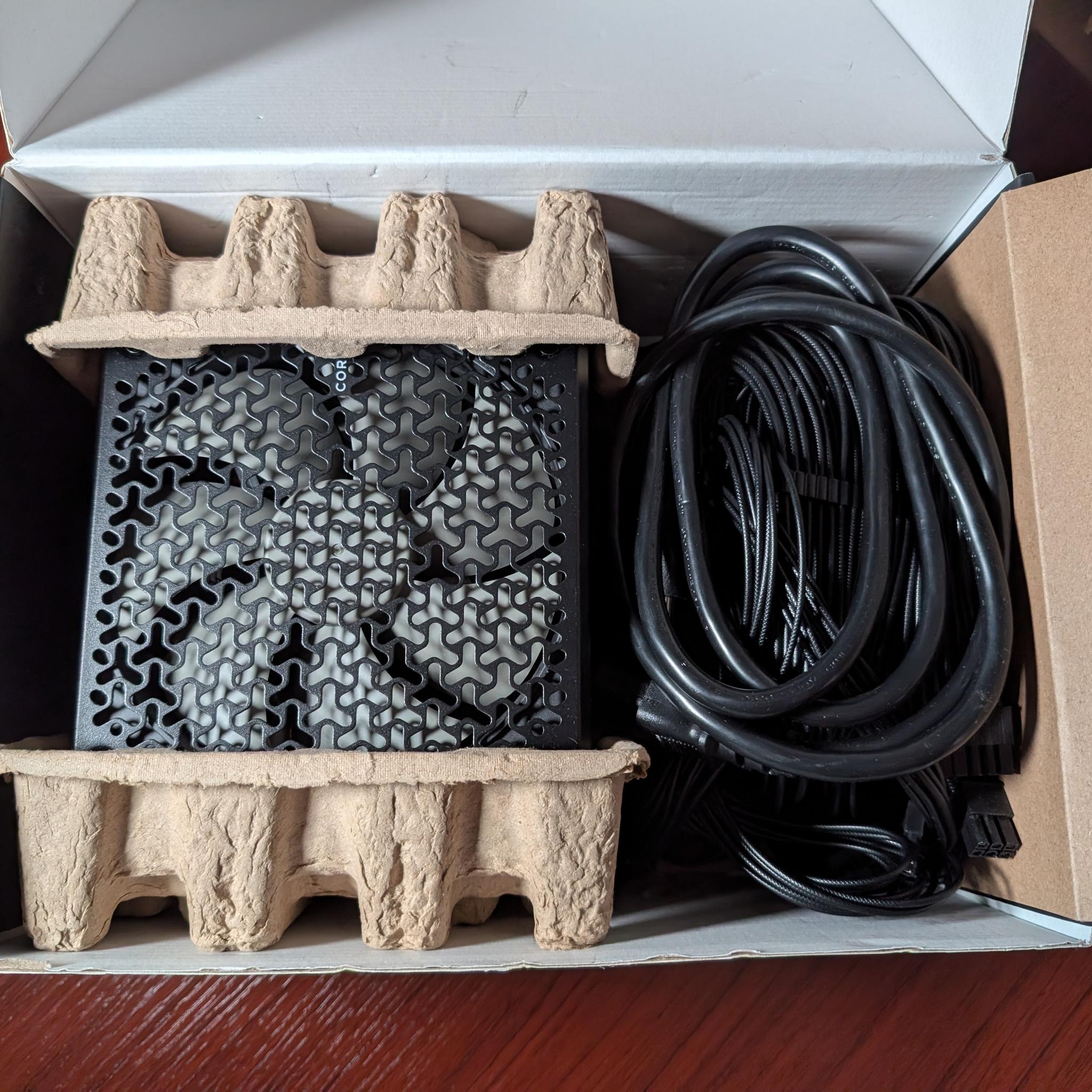 CORSAIR RM850x Power Supply