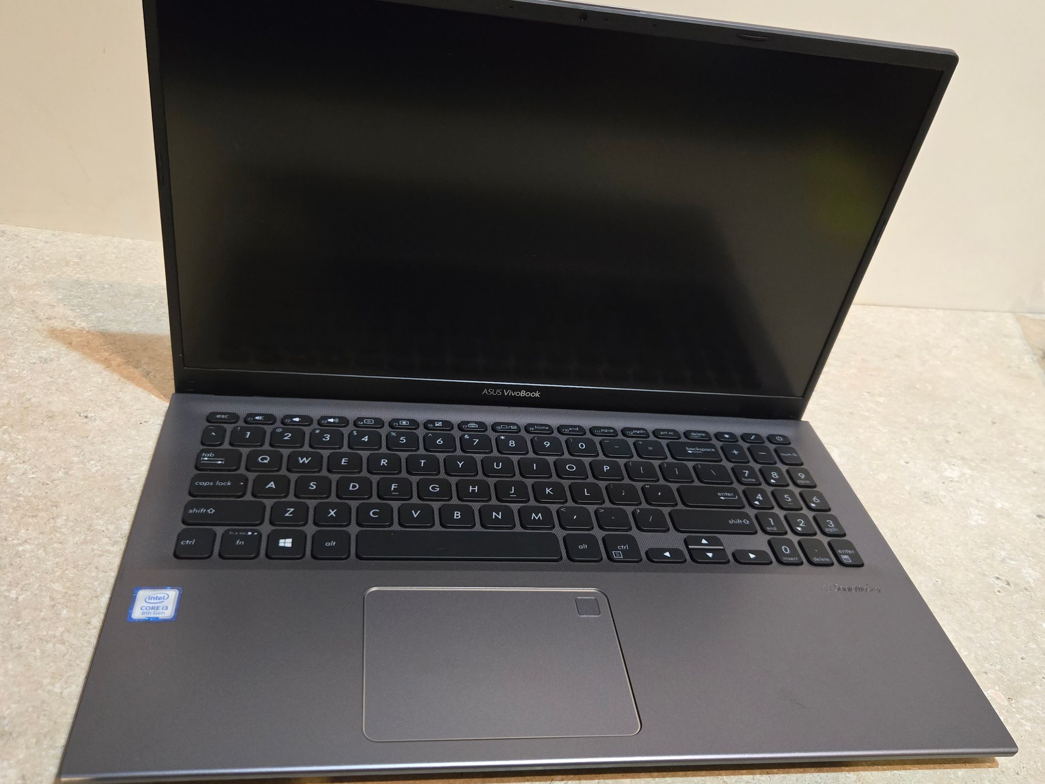 Asus VivoBook 15.6" Laptop - intel i3 - 128gb Storage - Model F512F