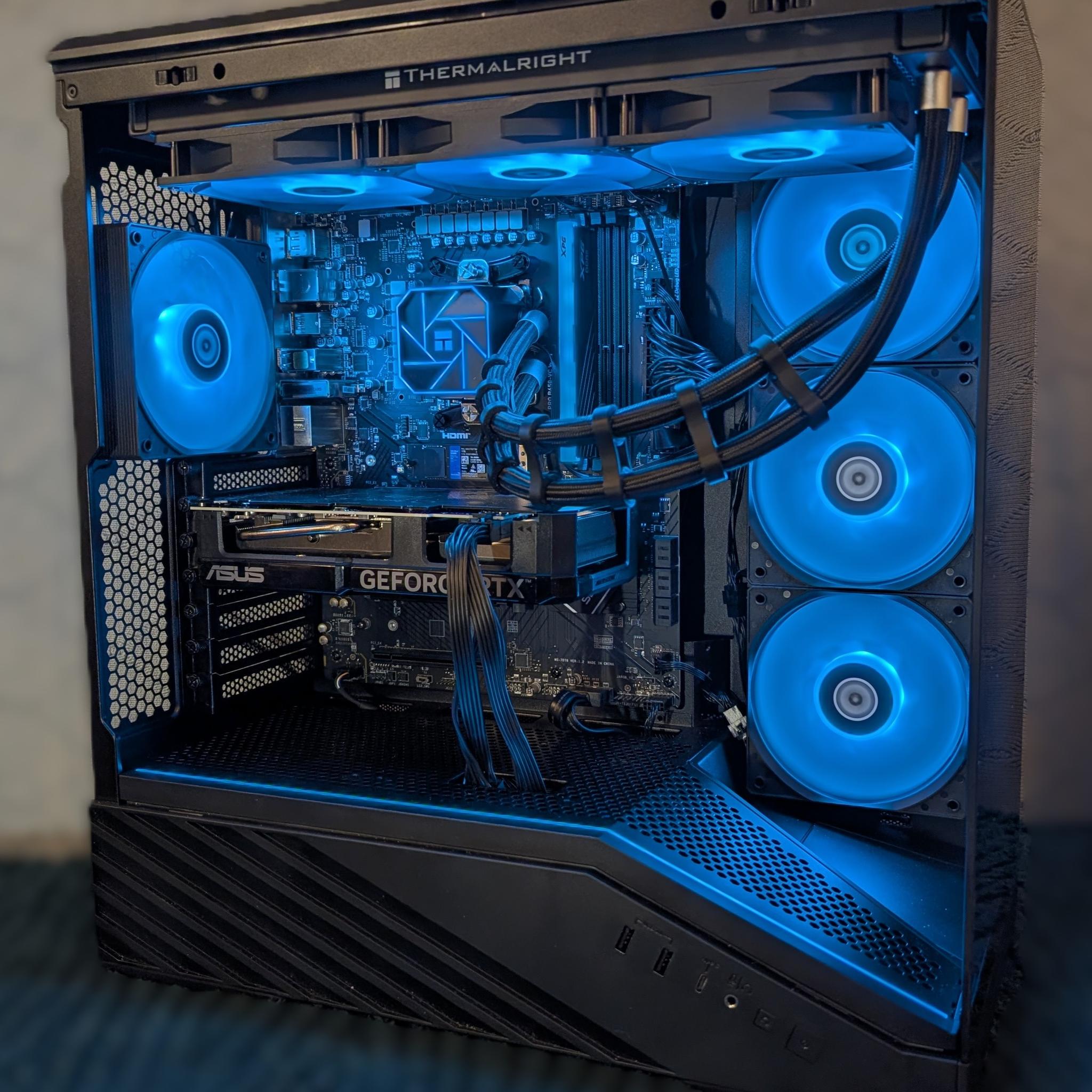 RTX 4070 Custom Gaming PC Build