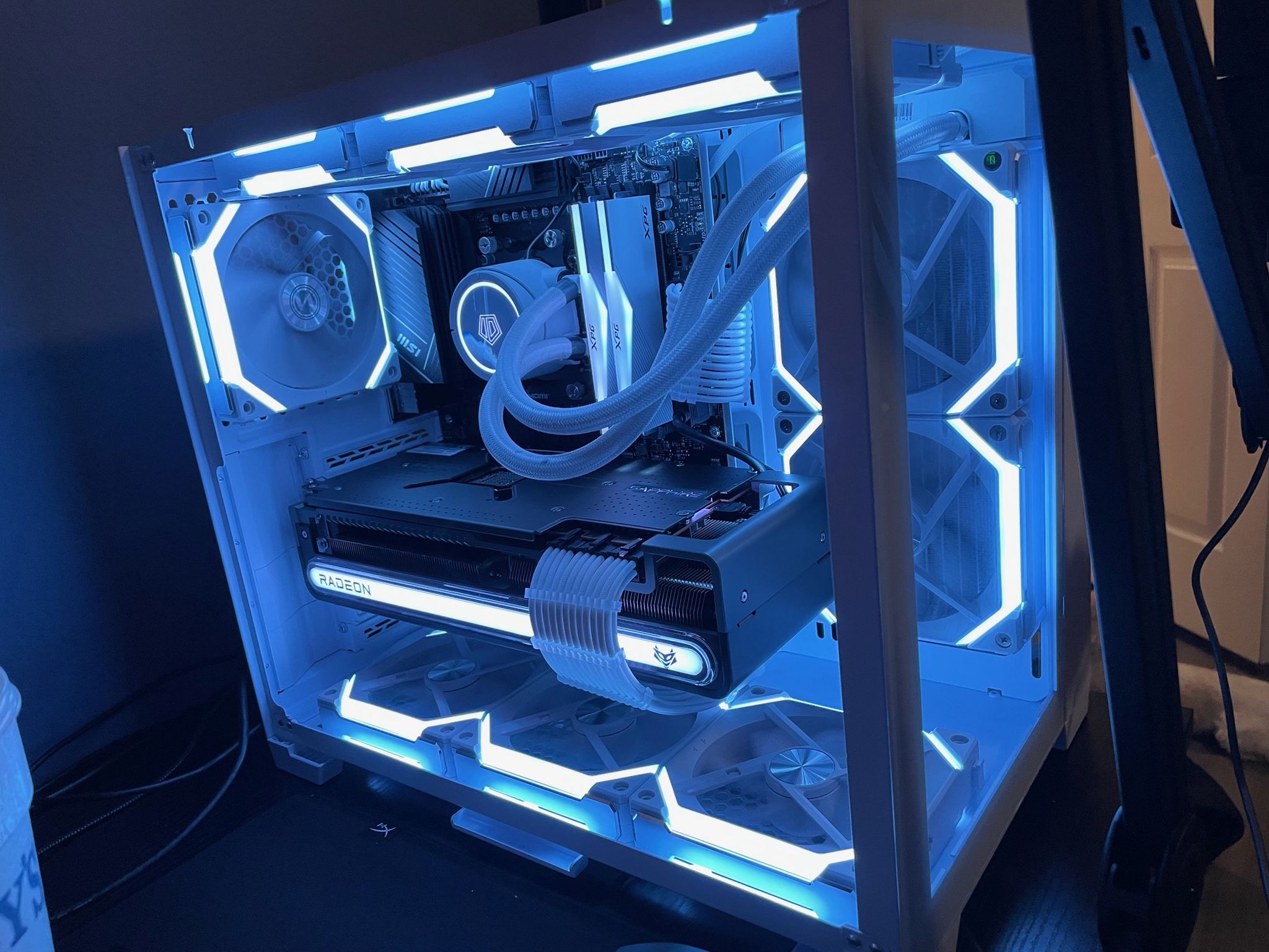 NITRO+ AMD Radeon™ RX 7900 XTX Vapor-X 24GB
