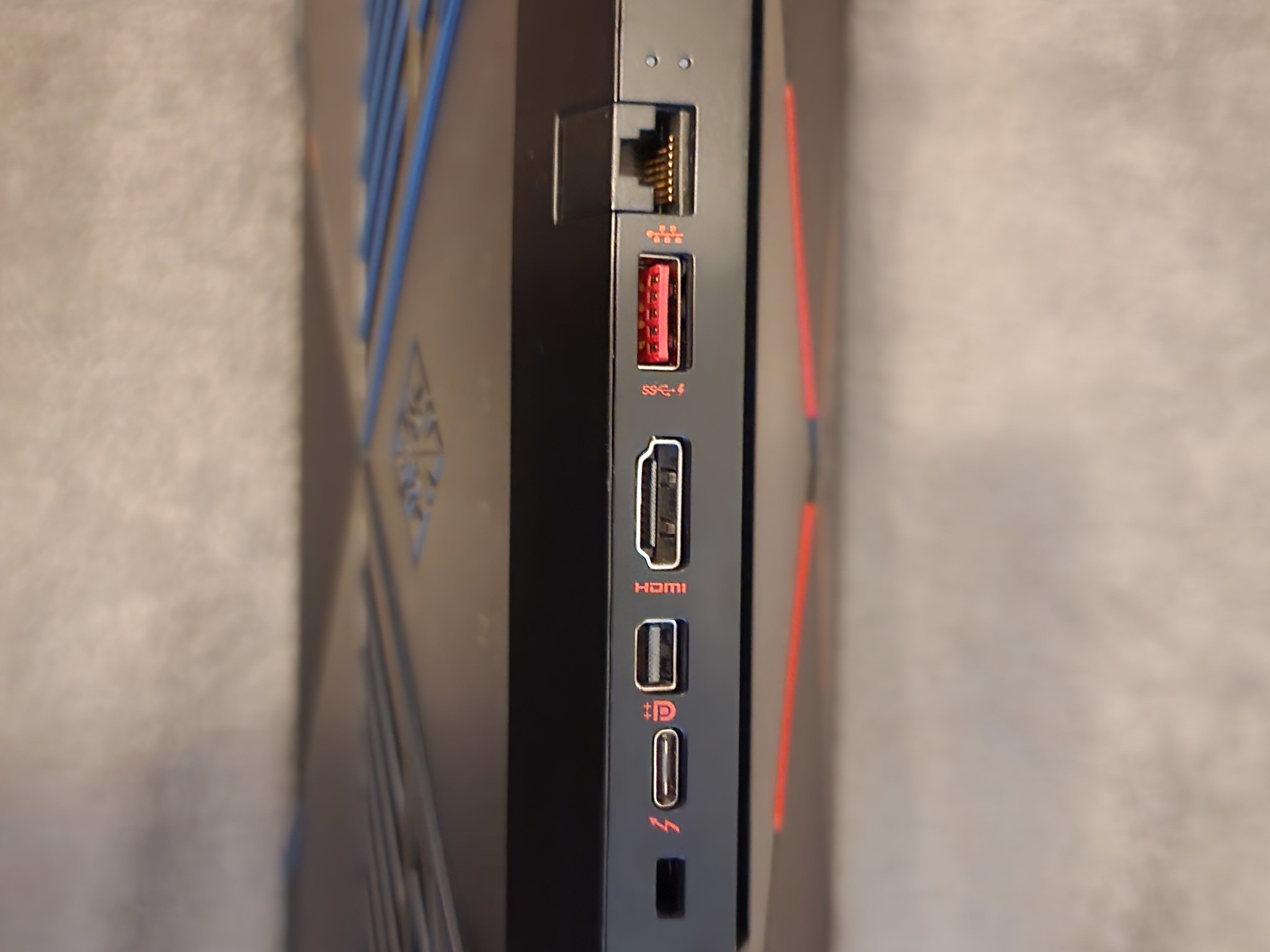 HP Omen 15, Intel i7 8th Gen, 128GB SSD 1TB HDD, 32GB RAM, NVIDIA GTX 1080, 15.6" 1920x1080p 60Hz