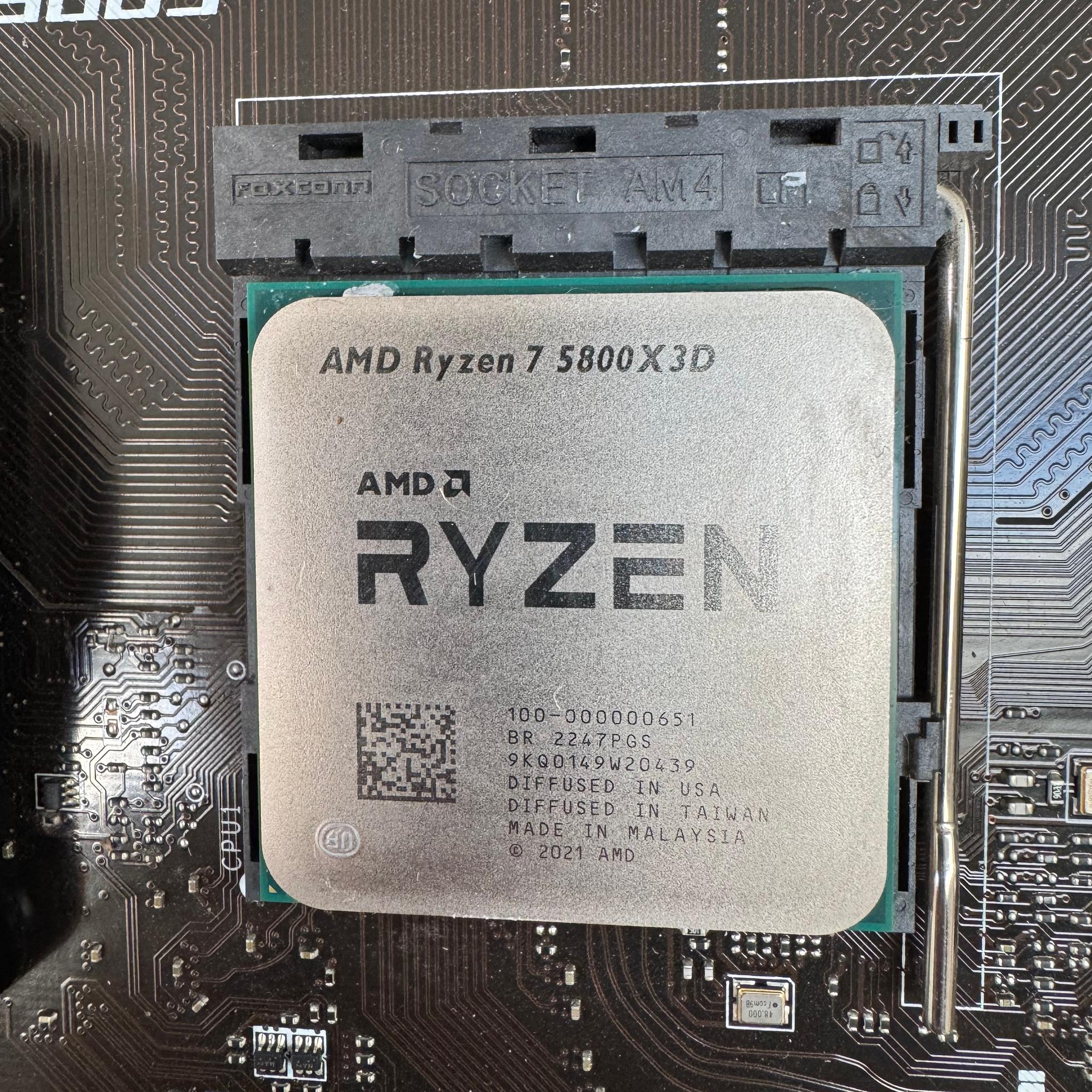 AMD Ryzen 7 5800X3D - MSI B450A Pro - 32GB (16GBx2) T Force DDR4 3600 MHZ RAM