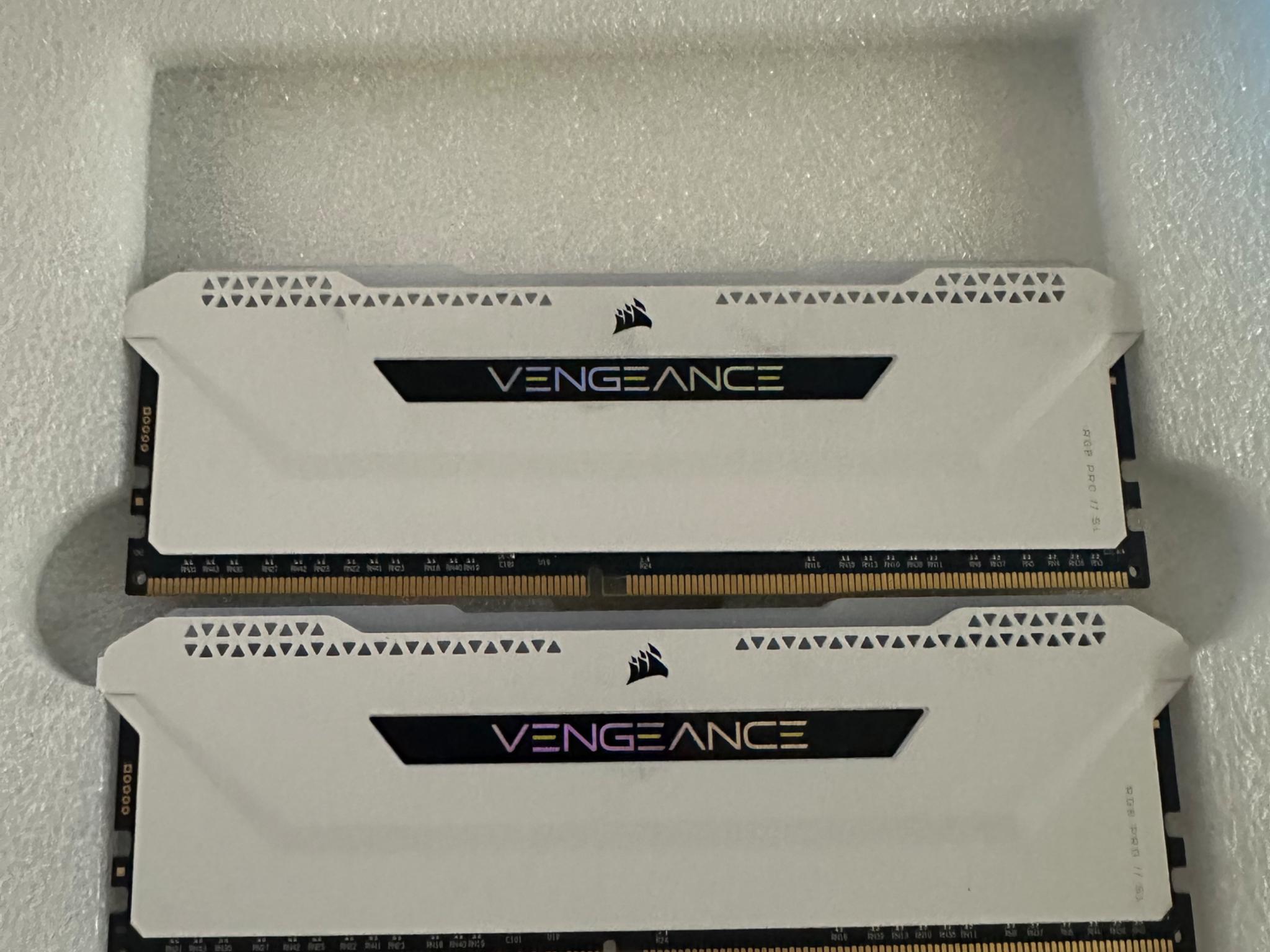 CORSAIR Vengeance RGB 16GB (2x8GB) DDR4 3200 (PC4 25600) Memory