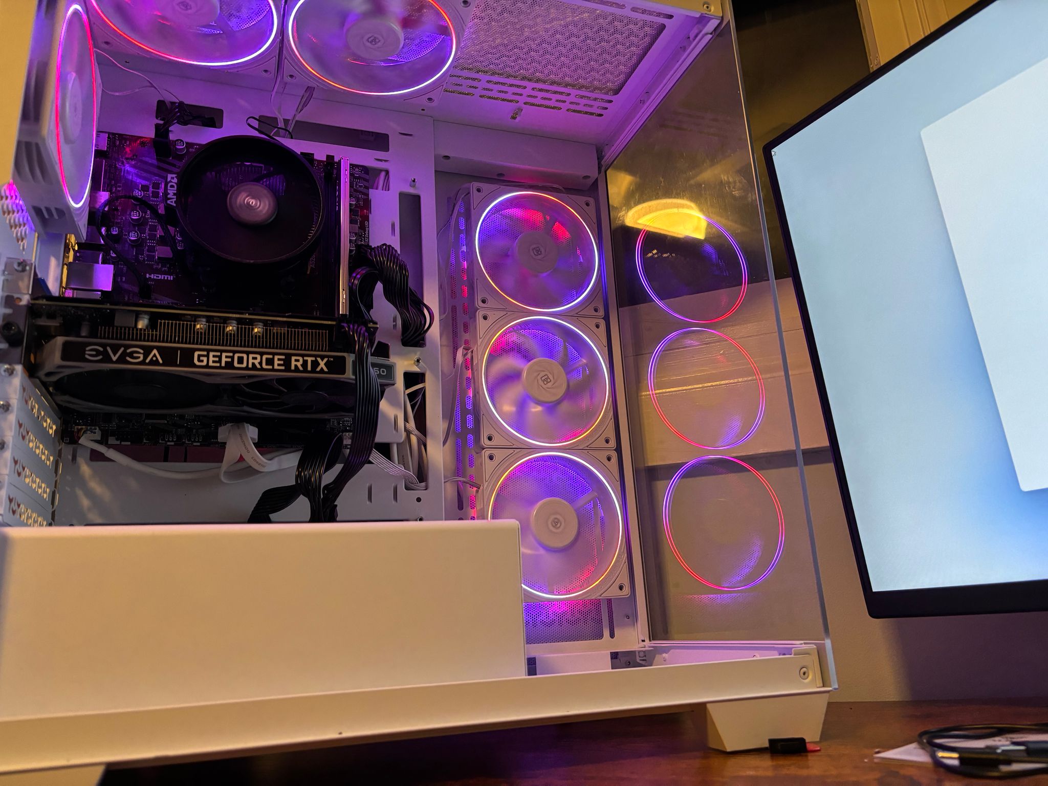 Budget Baller PC Ryzen 5 4500 • RTX 2060 • 16 GB RAM • Windows 11 • Corsair 3500X White