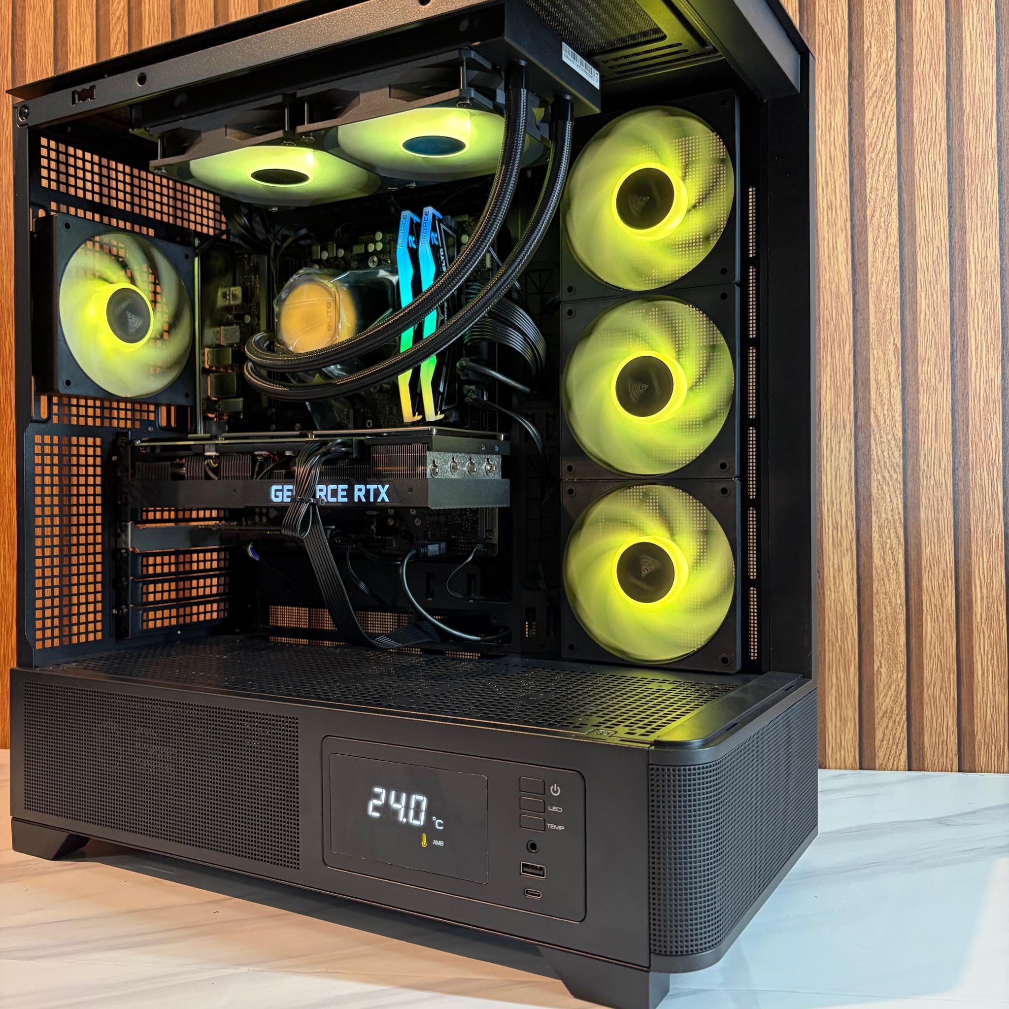 RTX 3080 | RYZEN 5 7600 | 1TB SSD | 240MM AIO | 16GB DDR5 | 750W