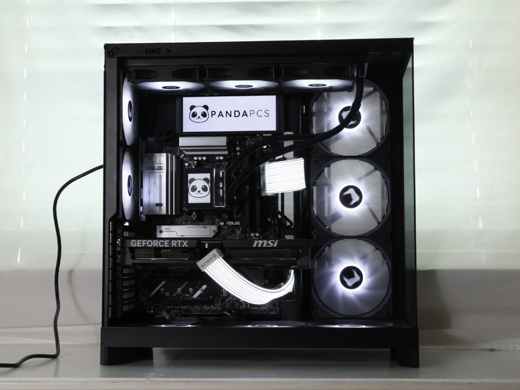 🐼Astral Panda | RTX 5070ti Ryzen 7 7800x3d 🐼