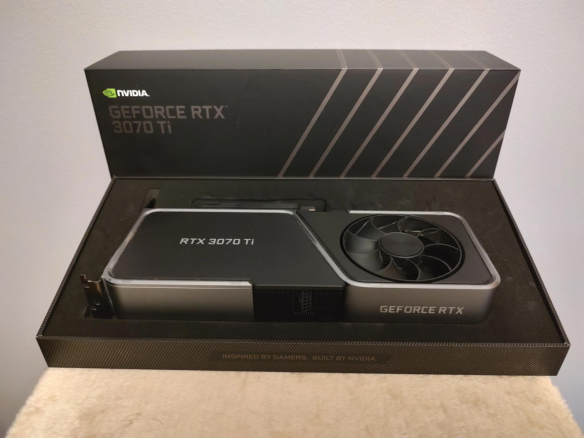 NVIDIA 3070 Ti FOUNDERS with CORSAIR TYPE 4 COMPATIBLE PSU CONNECTOR