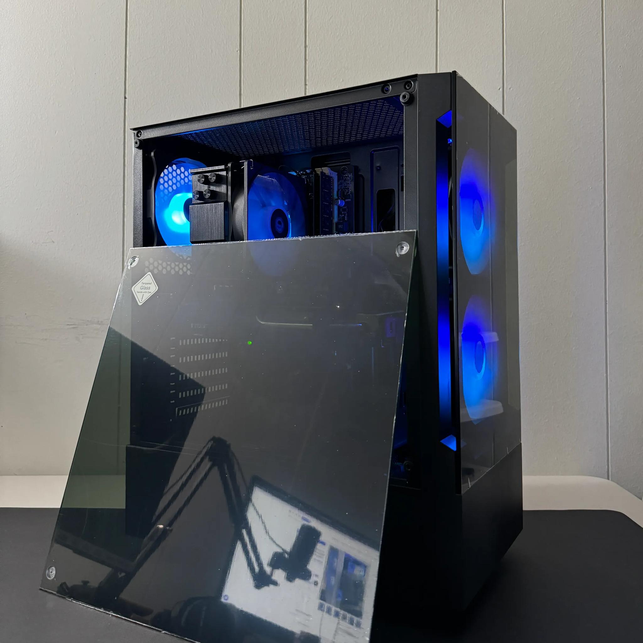 GTX 970 4GB | INTEL i7 4770s | 16GB DDR3 RAM | 256 GB SSD | Black Gaming Computer