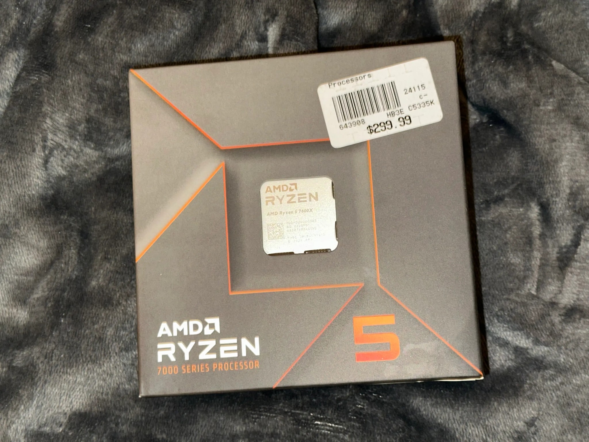 AMD Ryzen 5 7600x