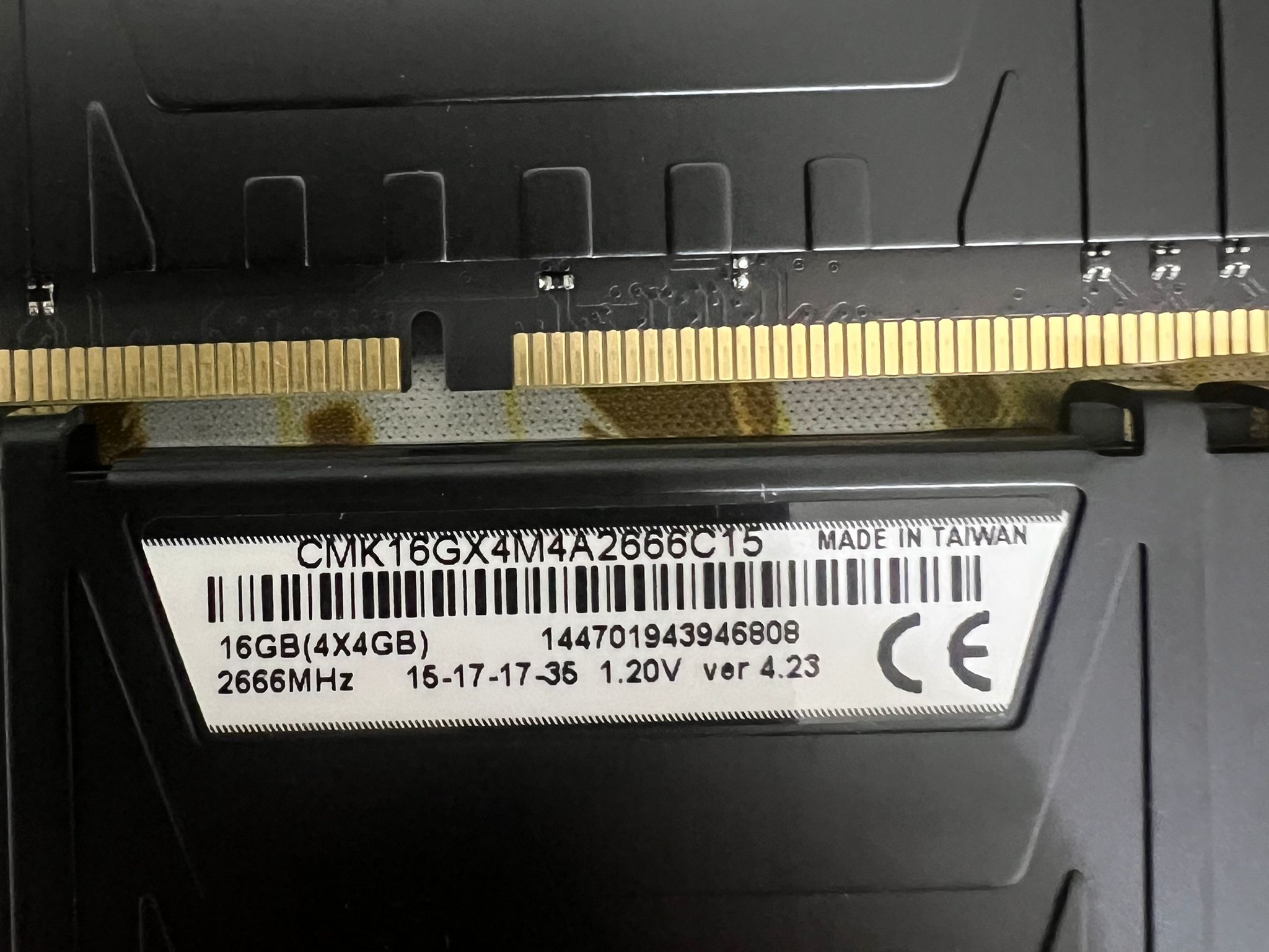 16GB DDR4 Corsair Vengeance LPX [4x4]