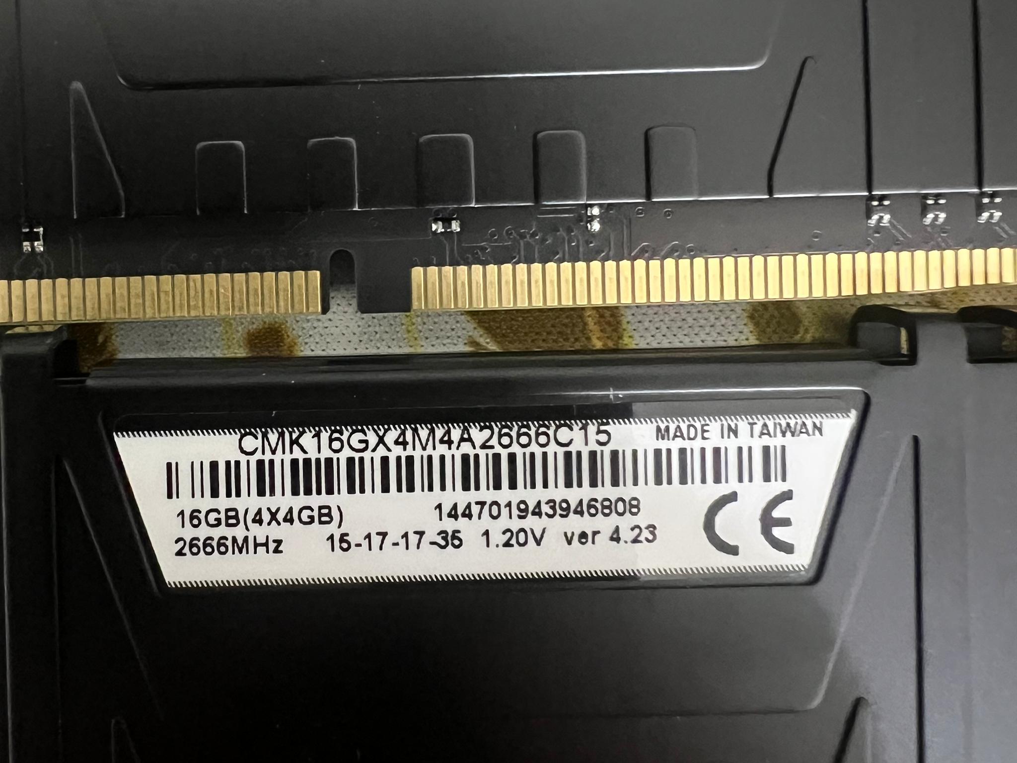 16GB DDR4 Corsair Vengeance LPX [4x4]