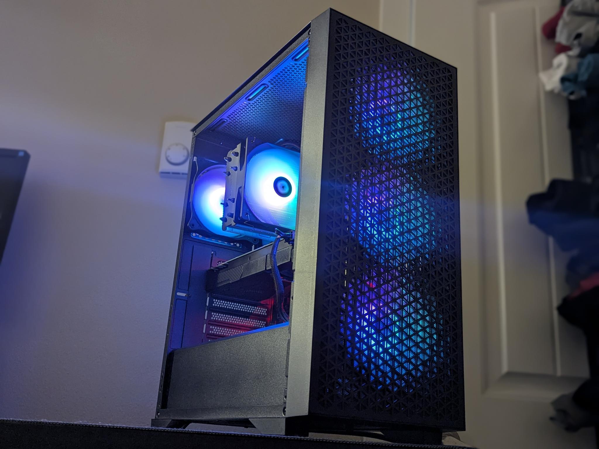 Gaming PC | GTX 1080 | INTEL I7-7700K | 16GB RAM | 512 GB SSD | ARGB | ATX