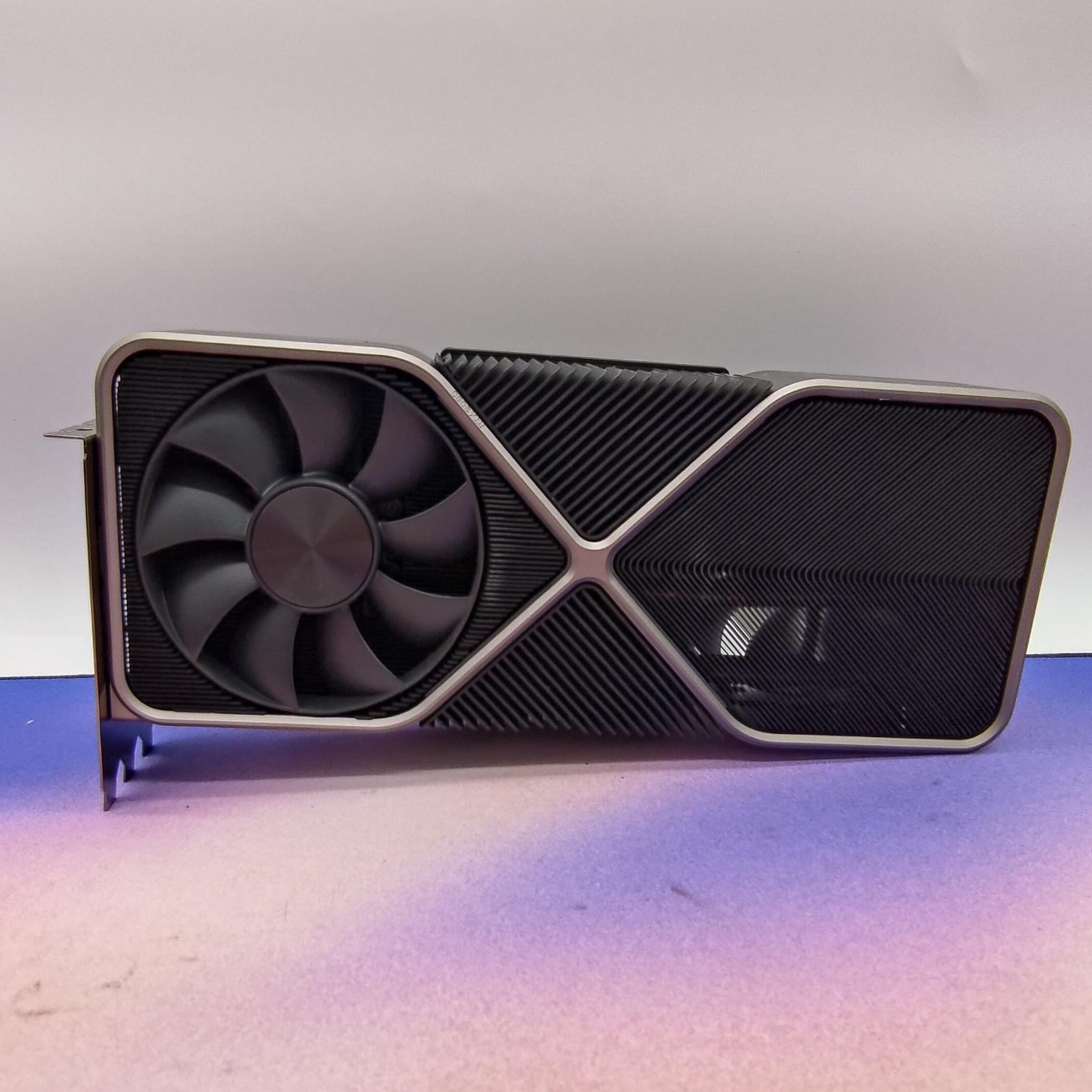 Nvidia RTX 3090 Founders Edition