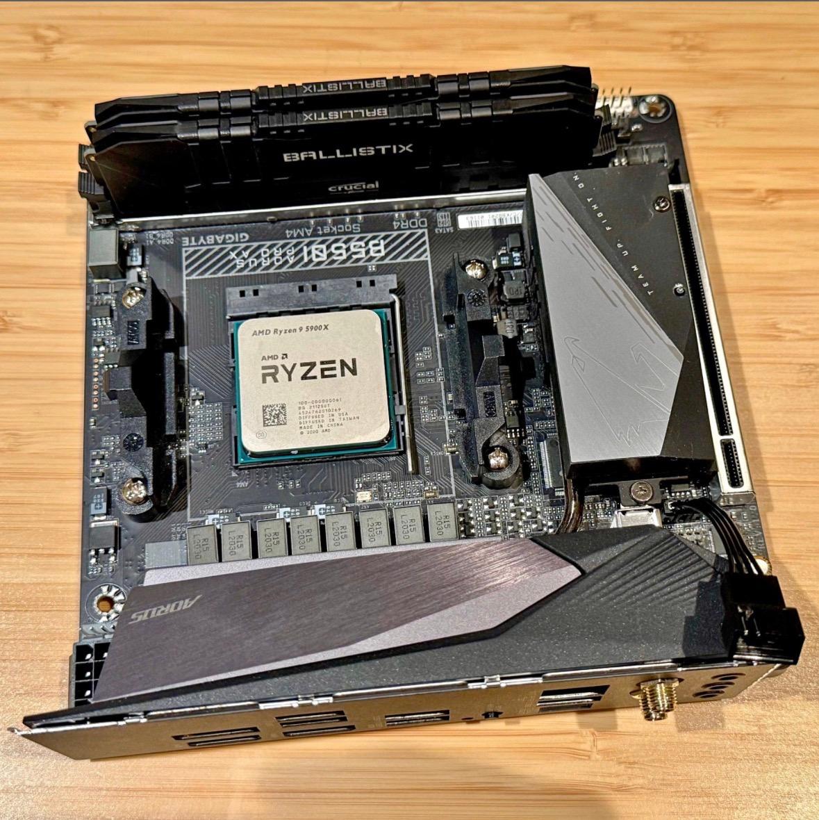 Ryzen 9 5900x + Aorus B550i + Ballistic 32GB DDR4