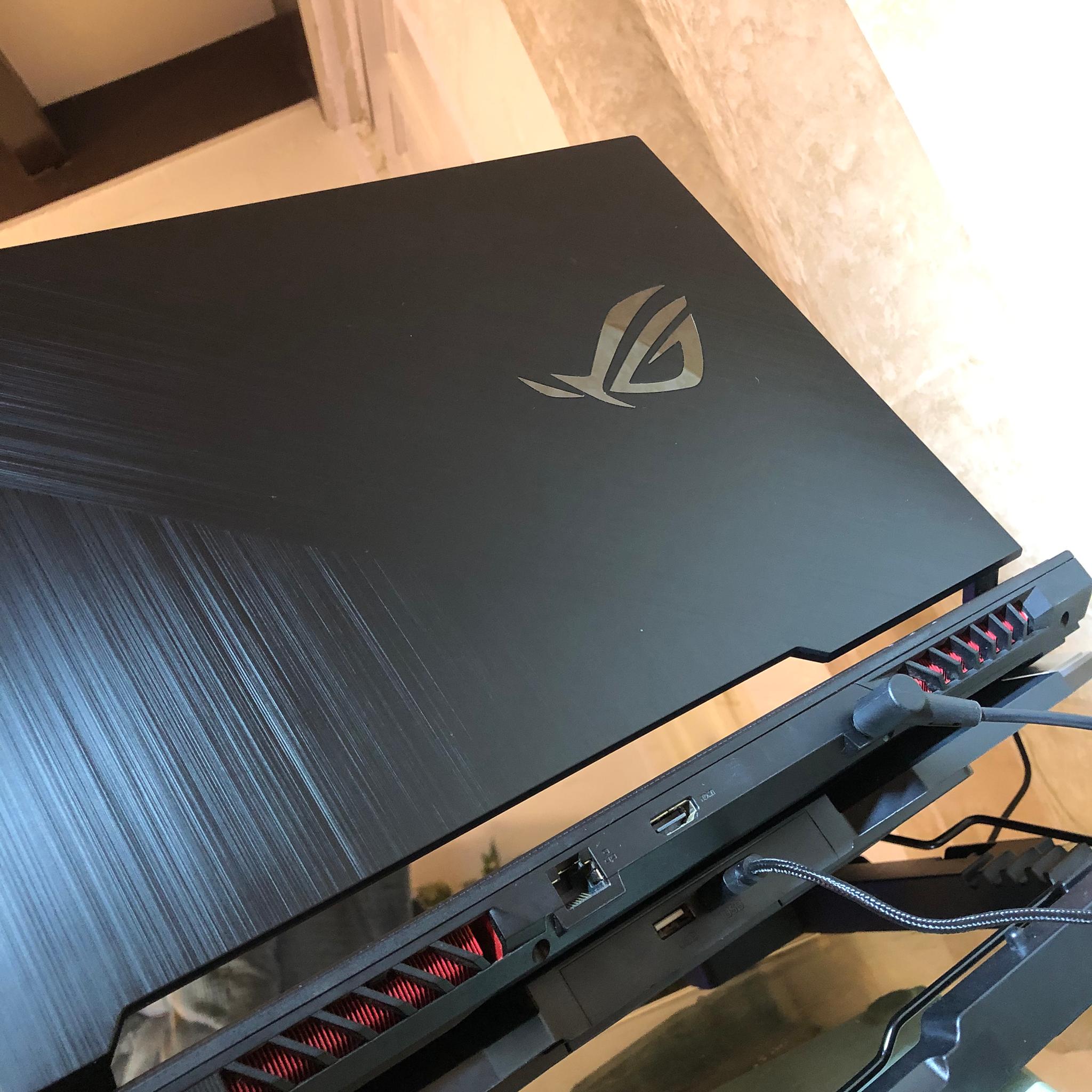 ASUS ROG i7 Nvidia 1650 Laptop w/ Cooler