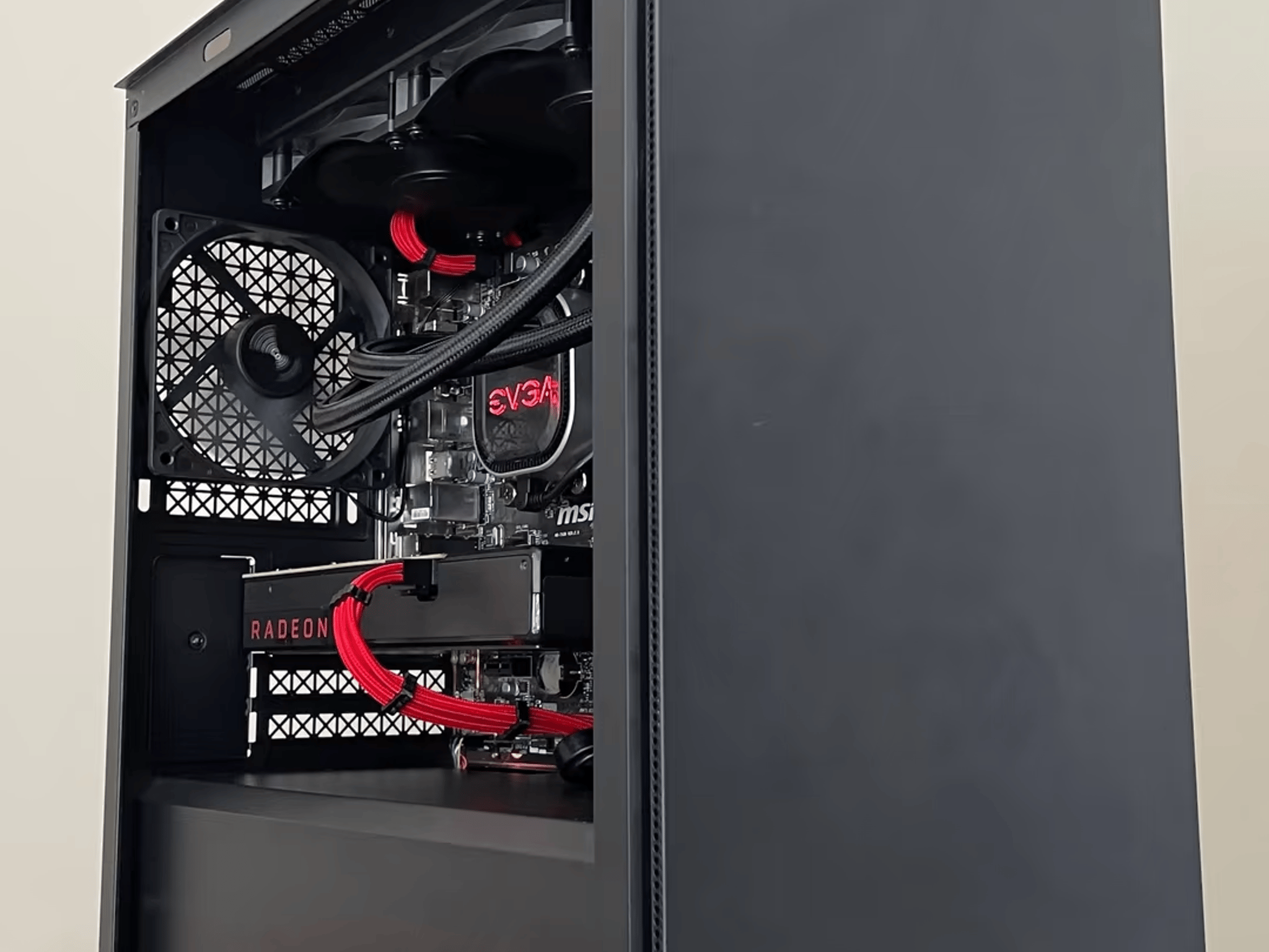 Redline🔥/ Ryzen 1700x, Rx 570 Budget-Gaming PC