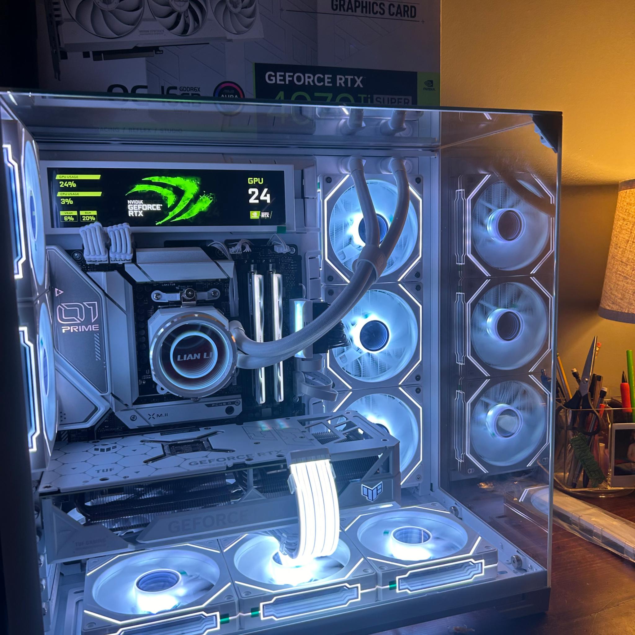* 		4070 ti super, 7900x, 32GB ram, 2TB Nvme, lian li all white pc build