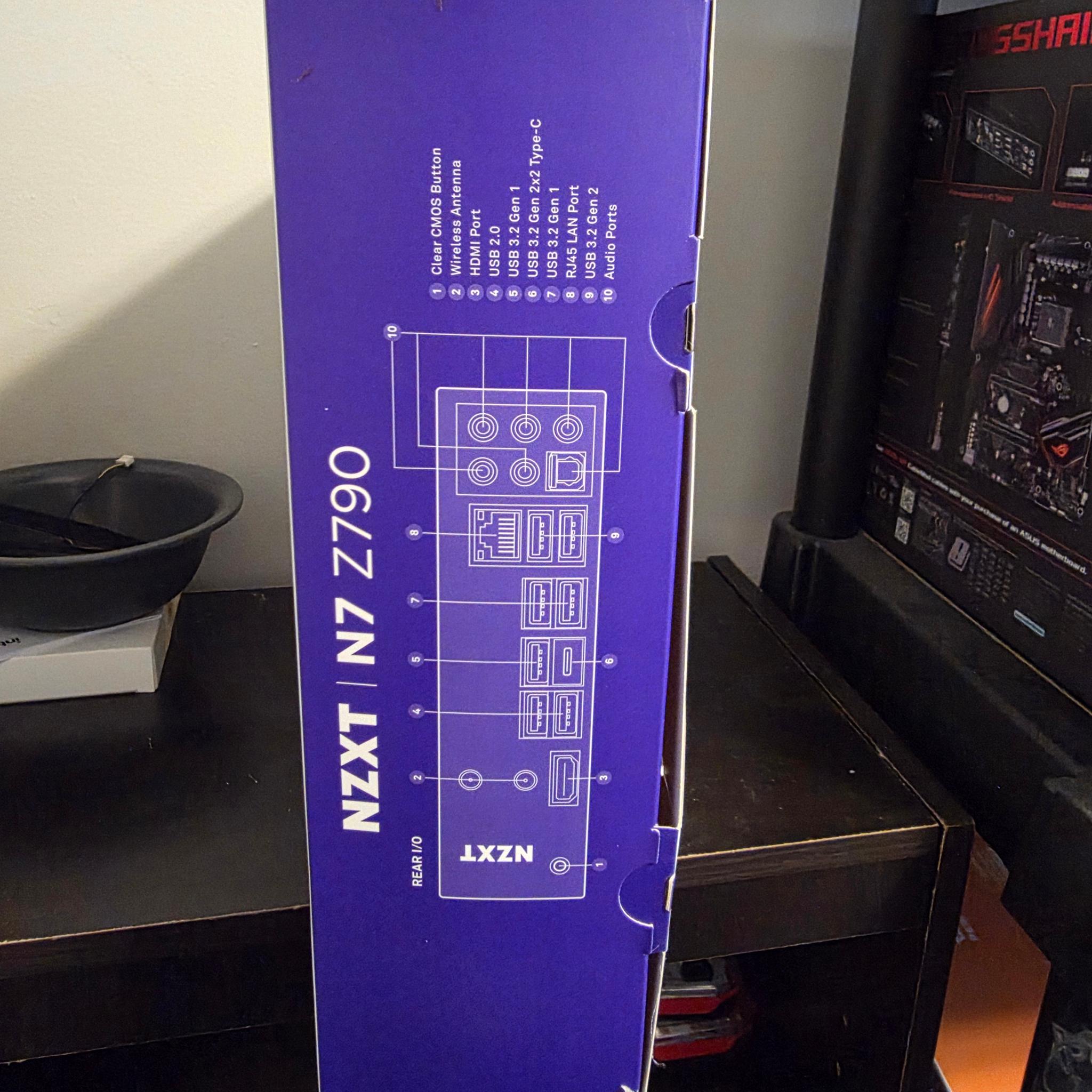 NZXT N7 Z790 White