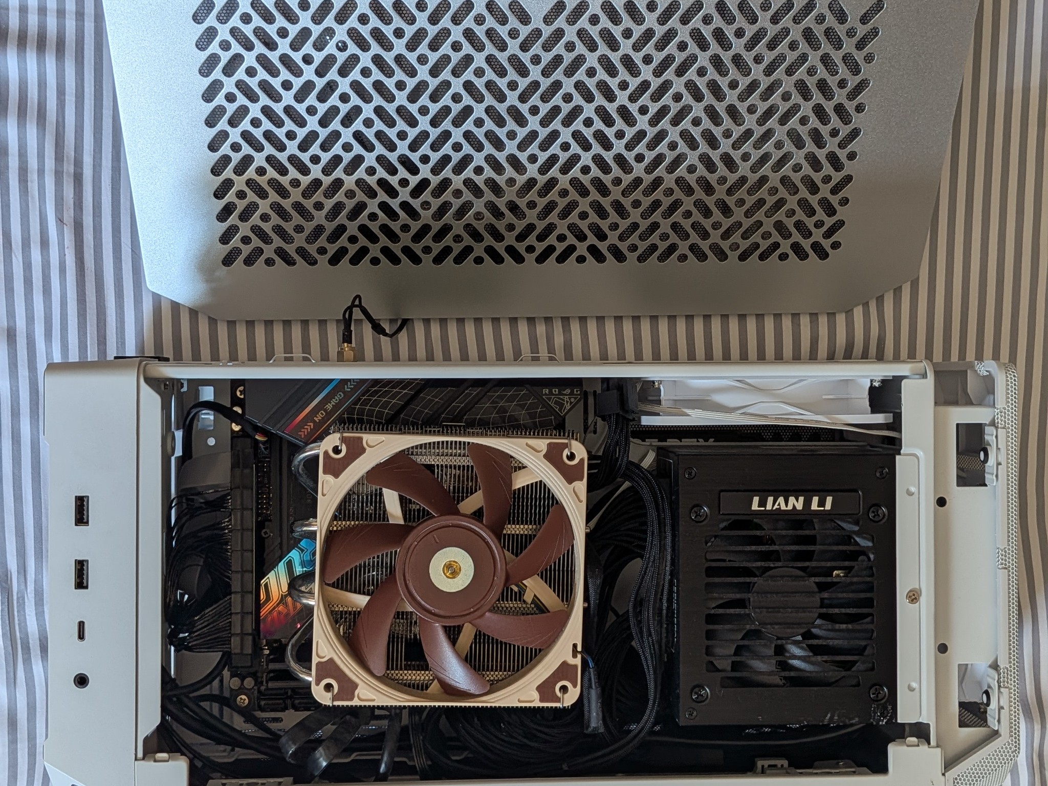 RTX 5070 + i7-14700K Mini-ITX Gaming PC | 32GB DDR5 | 5.5TB SSD/HDD