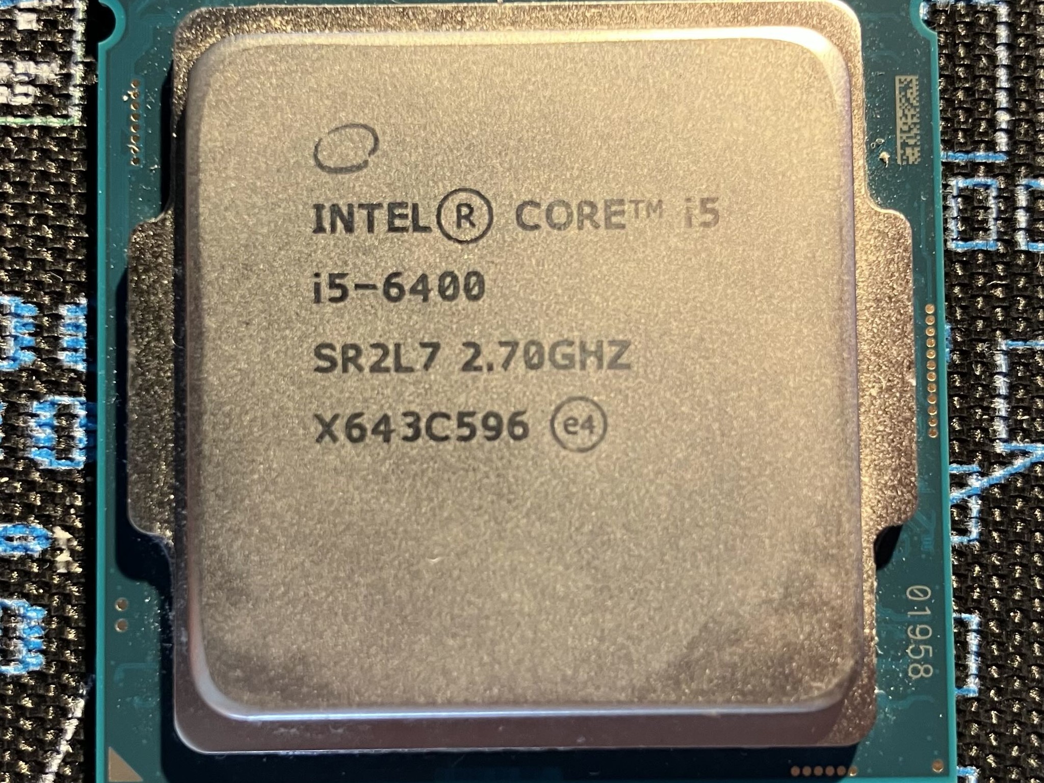 Intel i5 6400