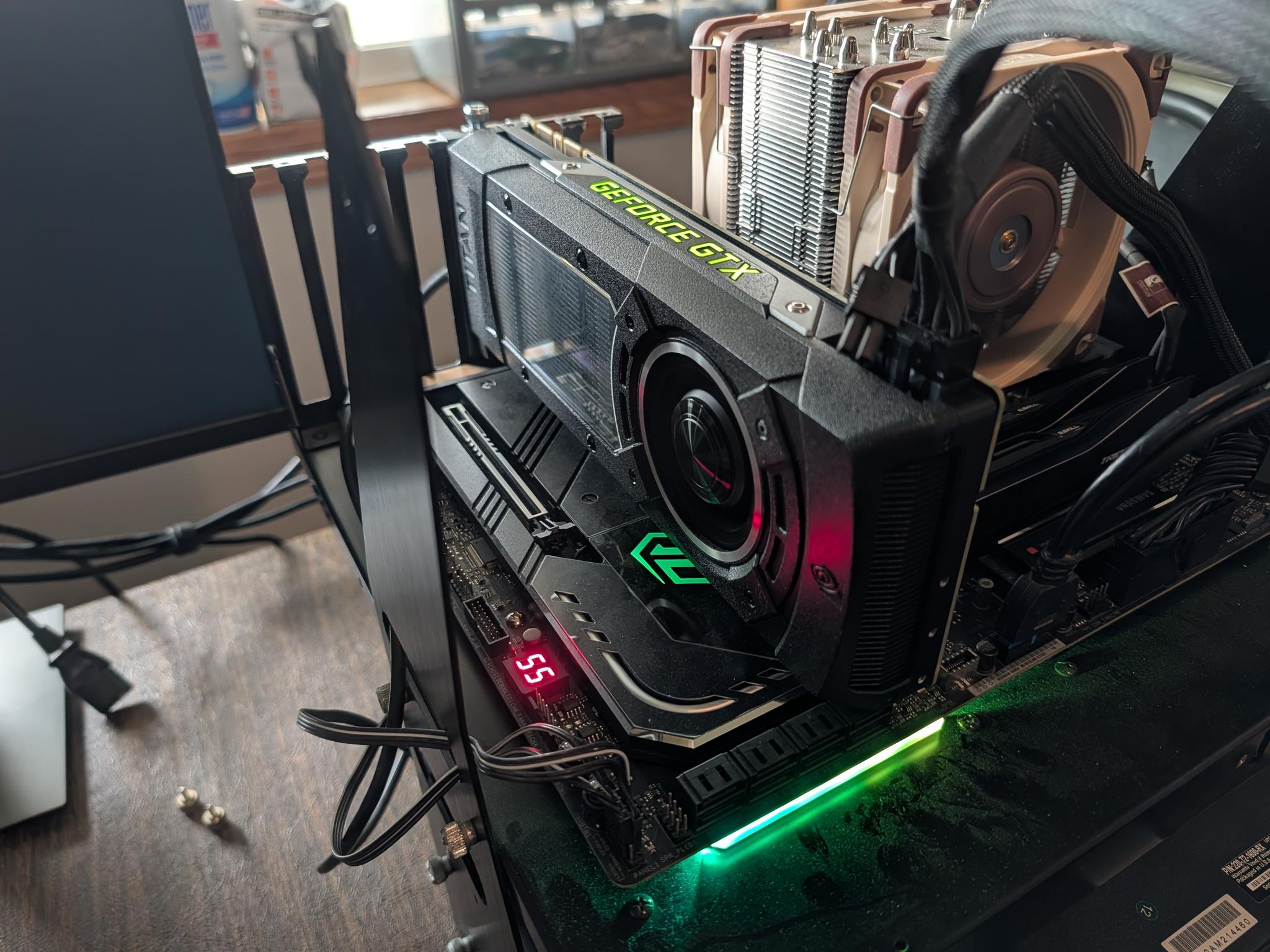 NVIDIA GeForce GTX Titan X - Image 5