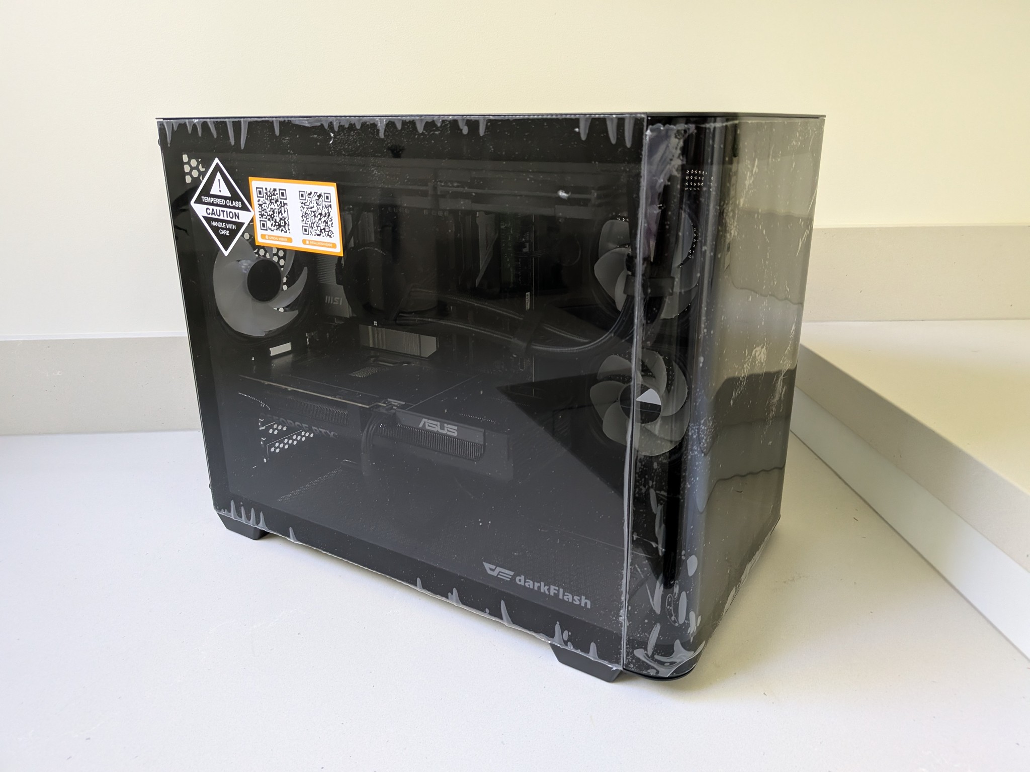 The Morningstar - RTX 5070, Ryzen 5 7600X3D, 32 GB DDR5, 4 TB Gen 5 NVME, Liquid Cooled, RGB