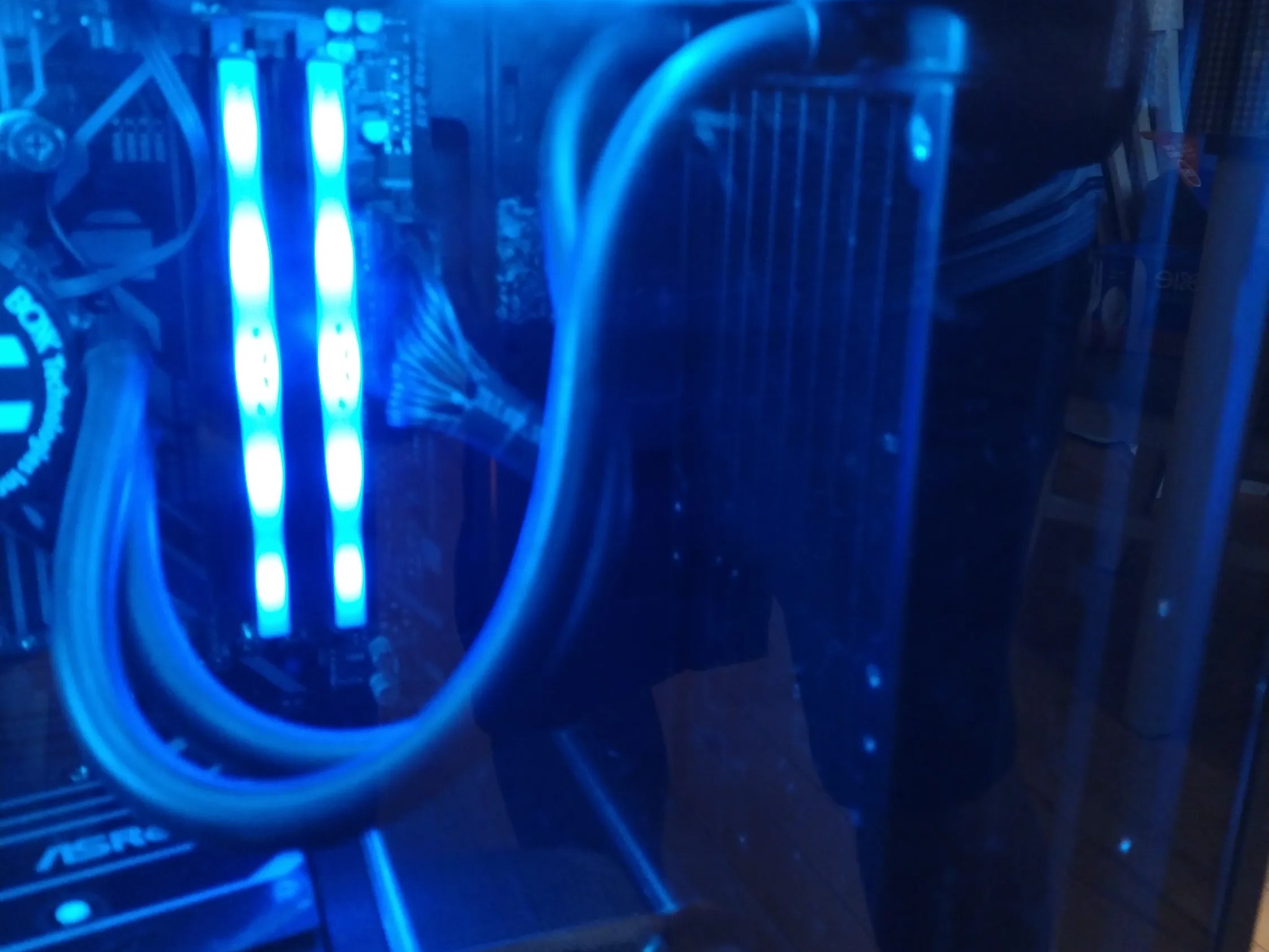 (#20) Ryzen 7 3800X / RX 6600