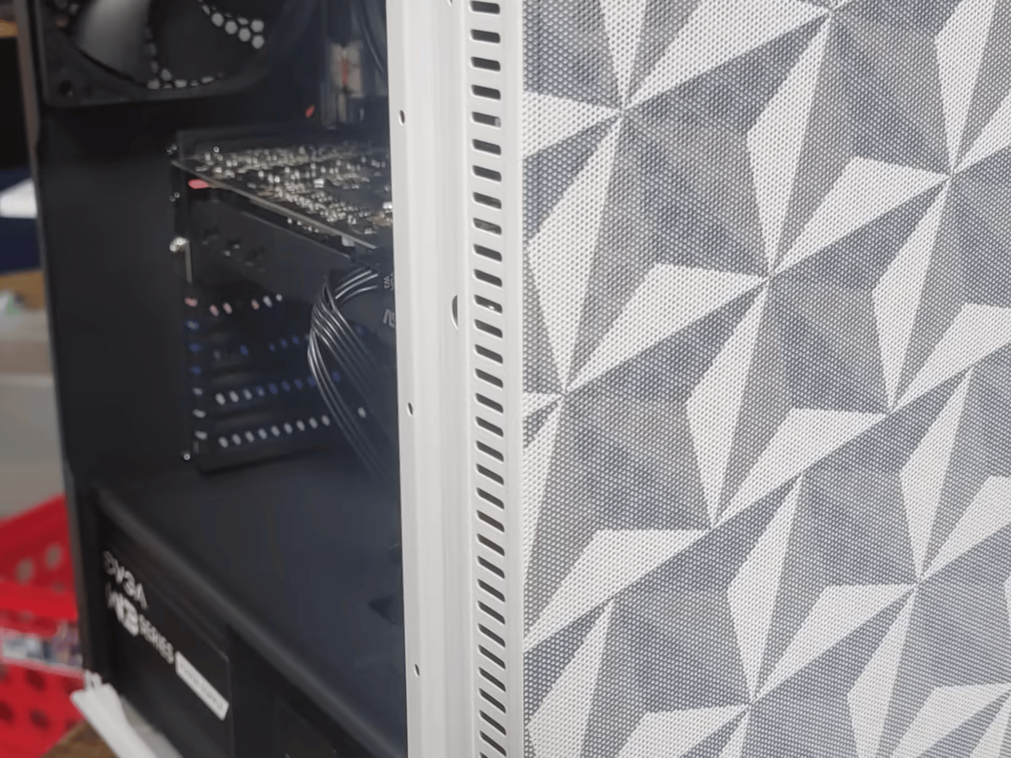 'Sleet' Ryzen w/ RX 580 8gb