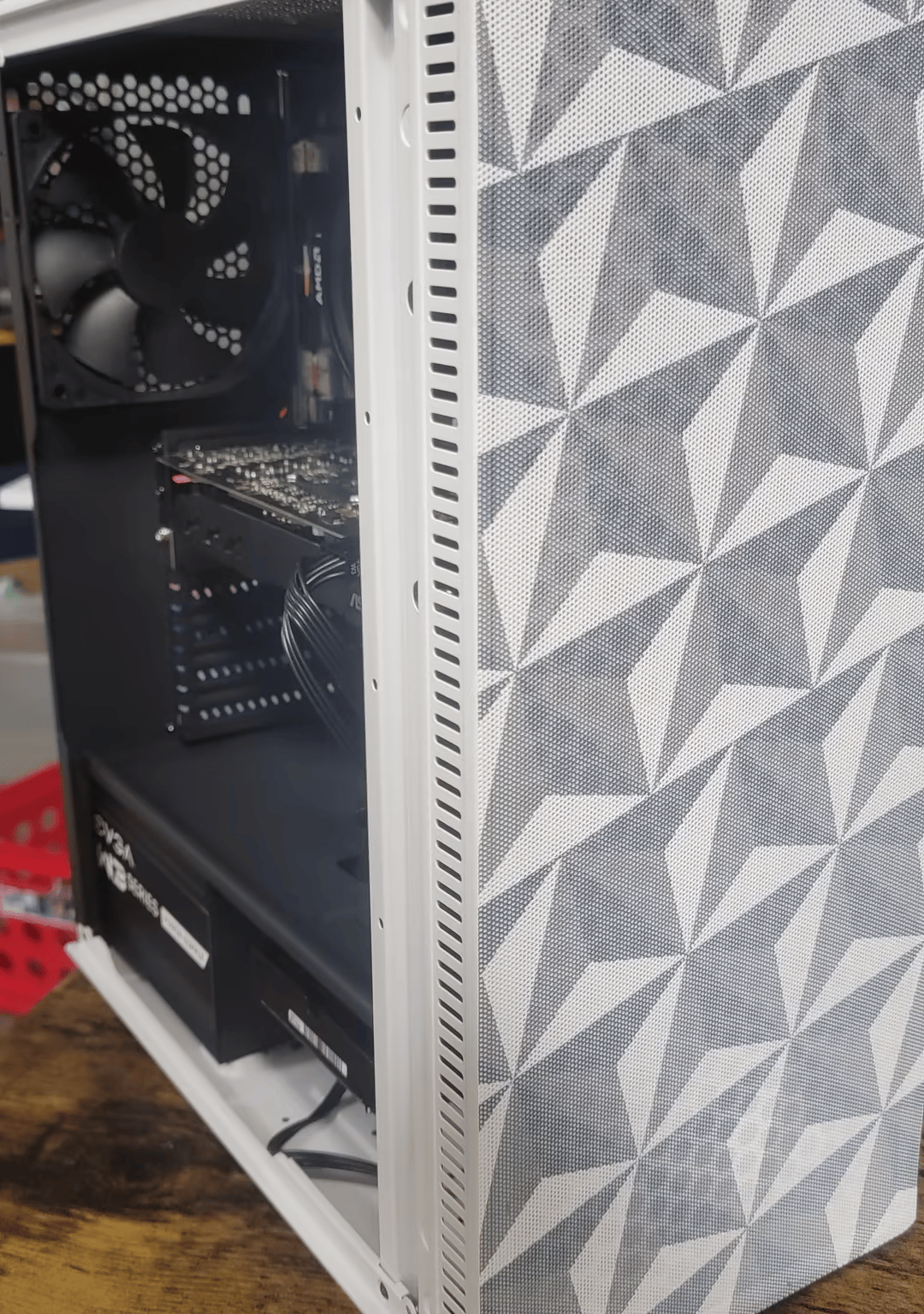 'Sleet' Ryzen w/ RX 580 8gb
