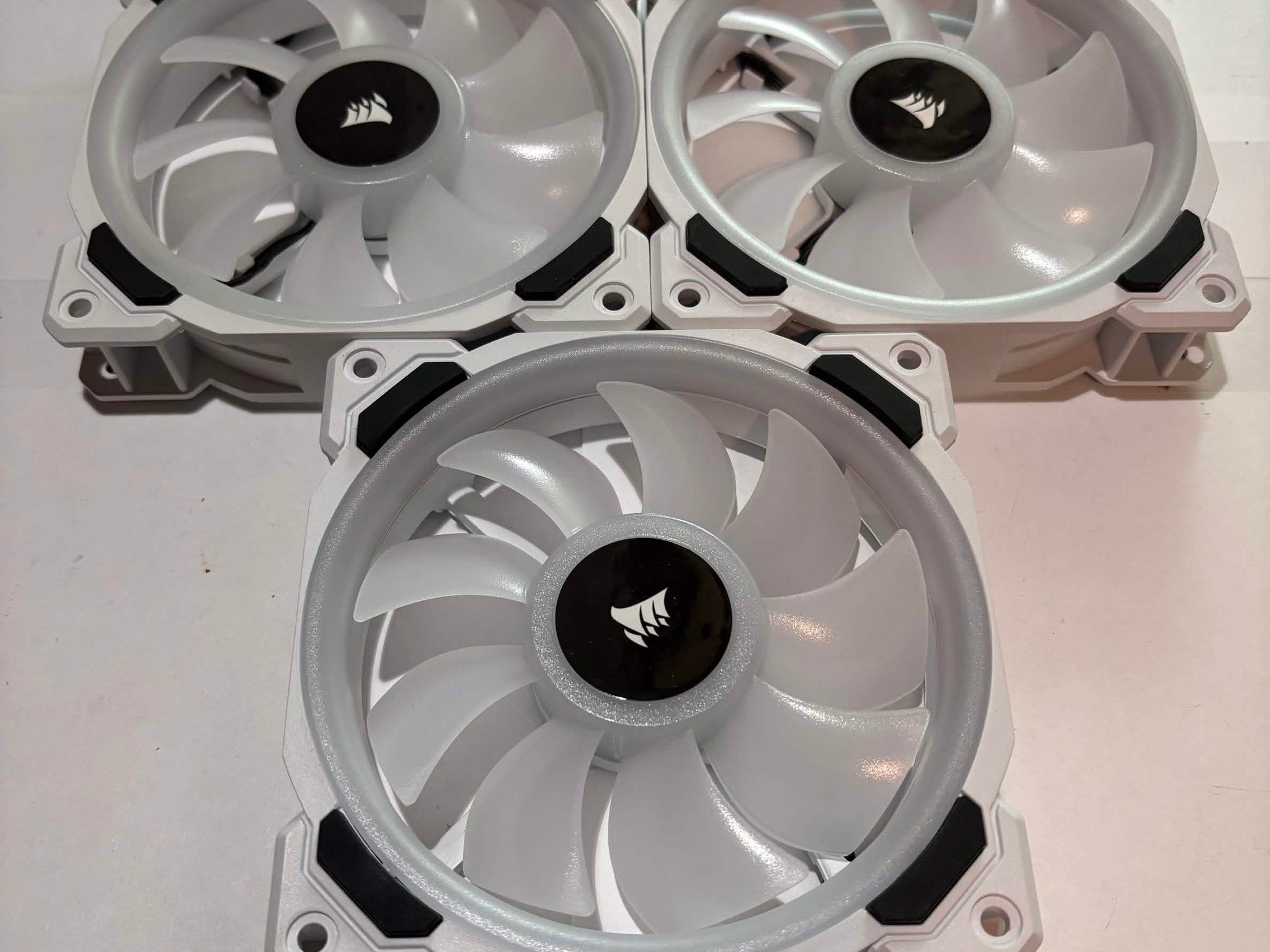 Corsair AF120 RGB Elite 120mm PWM ARGB Fans - 3 Pack
