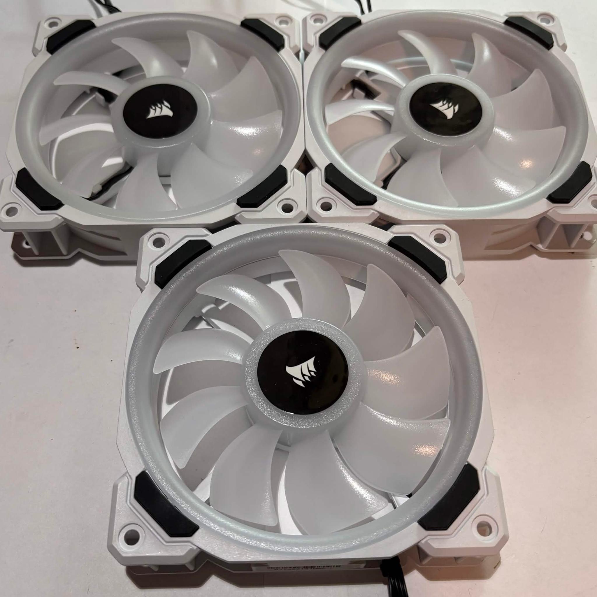 Corsair AF120 RGB Elite 120mm PWM ARGB Fans - 3 Pack
