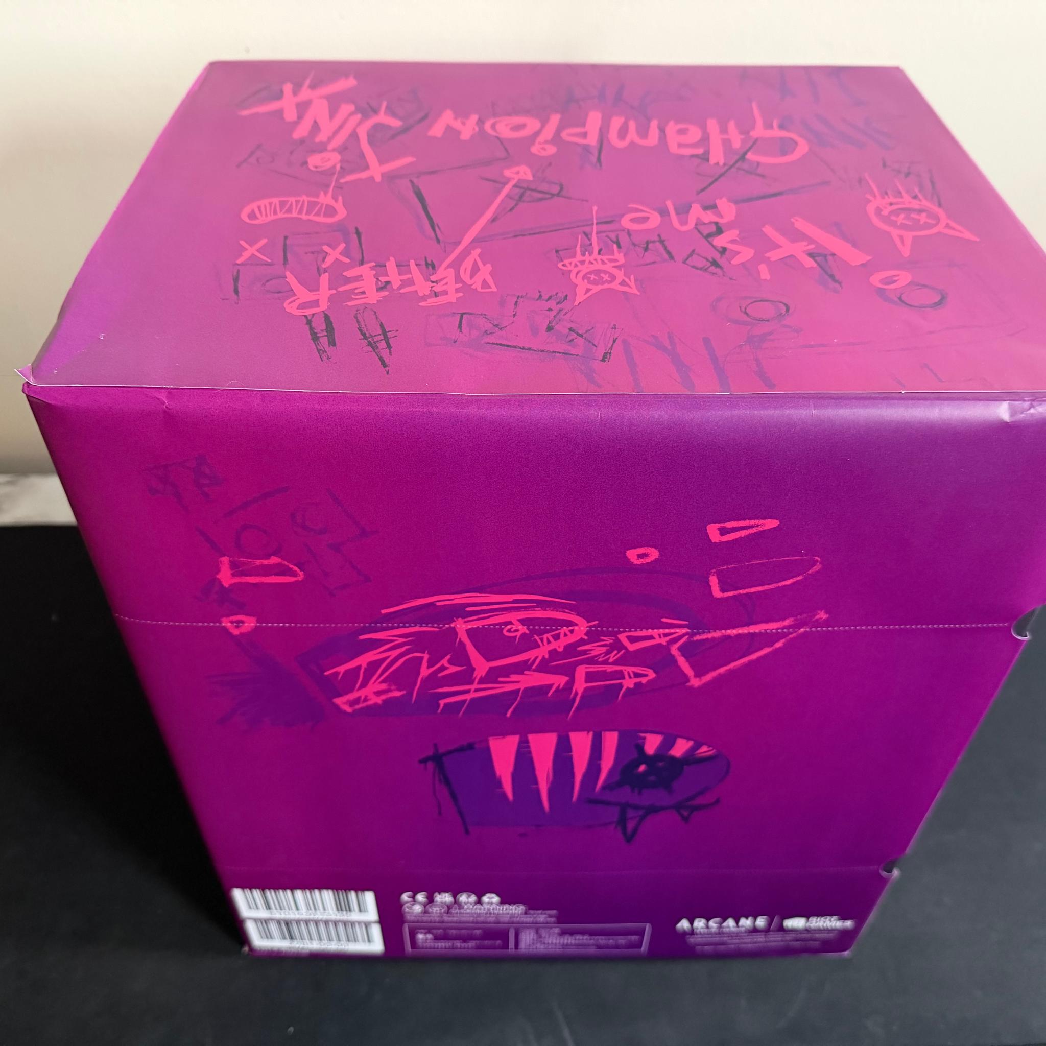 RIOT GAMES Arcane League of Legends Champion Jinx 1/7 Scale Statue Unopened NEW