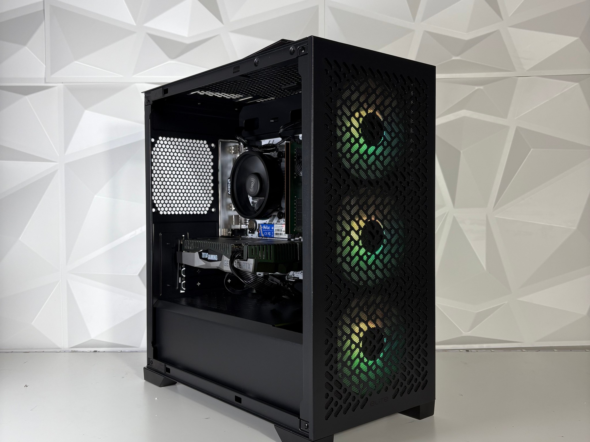 Glacier Peak (V2) - Intel Core i5 9400F, GTX 1660 Ti, 16GB DDR4, 512GB SSD