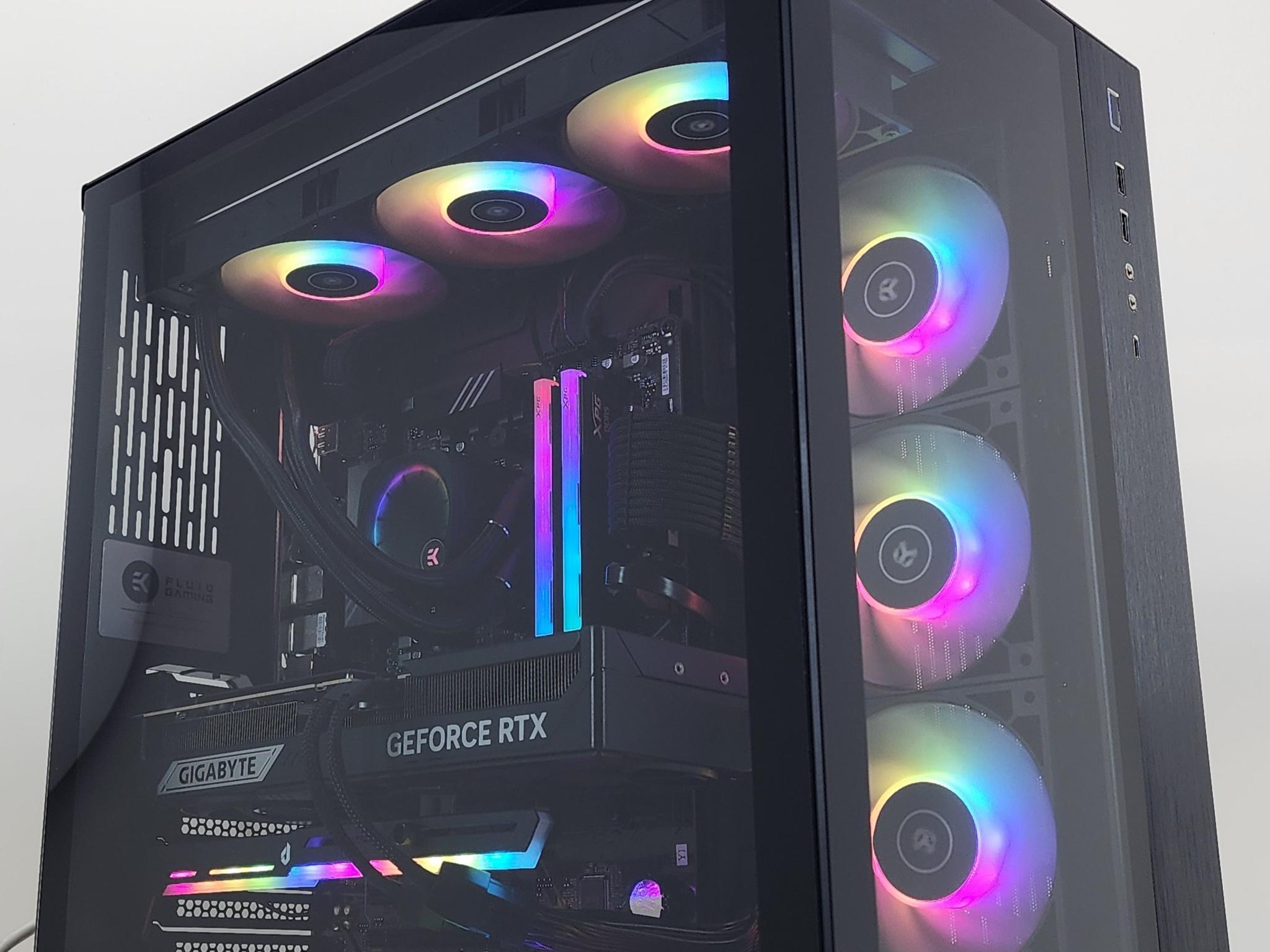 Gaming PC Ryzen 7 9700X 32GB RAM 2TB SSD RTX 5070 Ti 16GB Windows 11 Computer