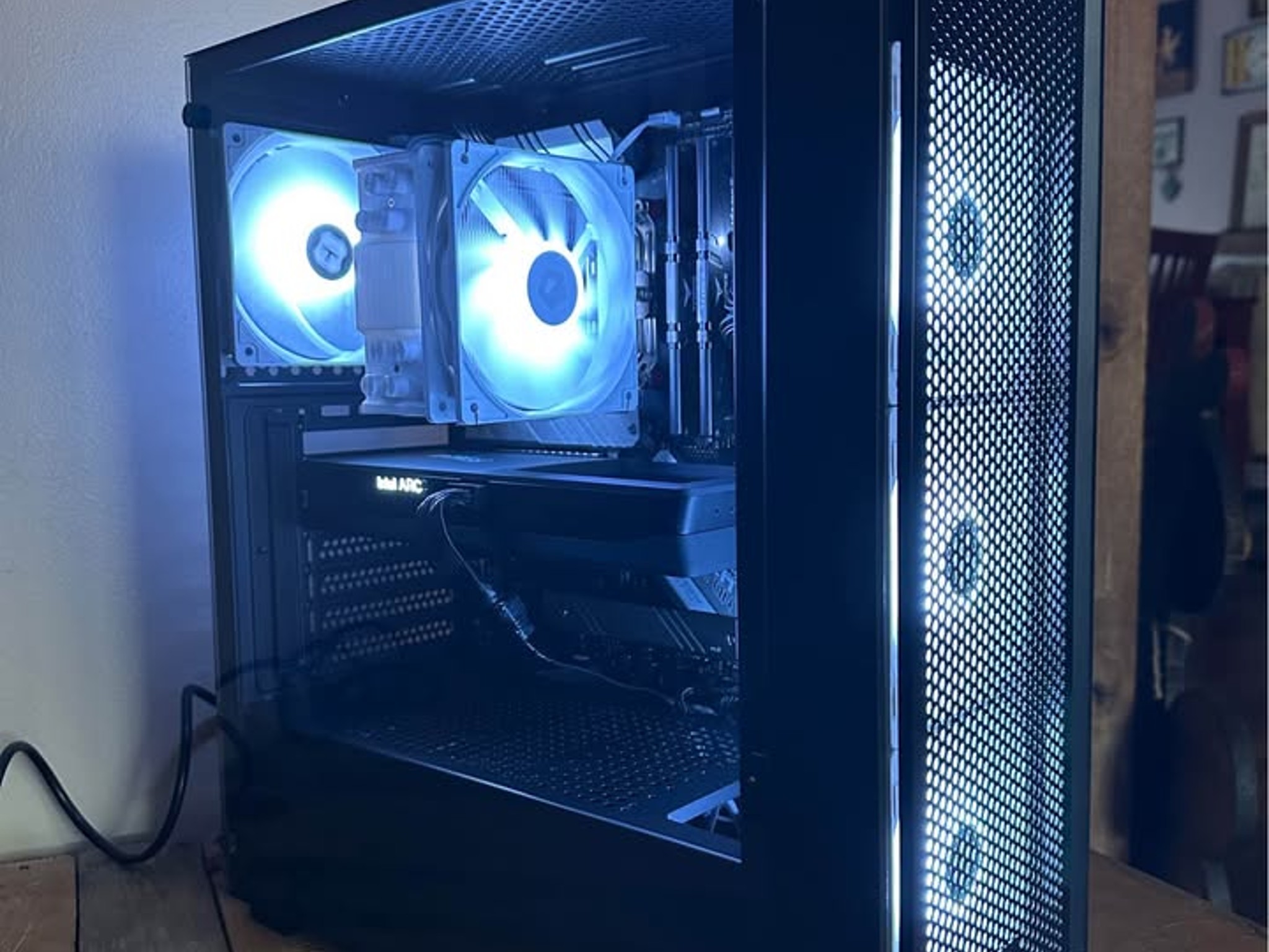 Gaming PC • Ryzen 5 5600X • Intel Arc B580 12GB
